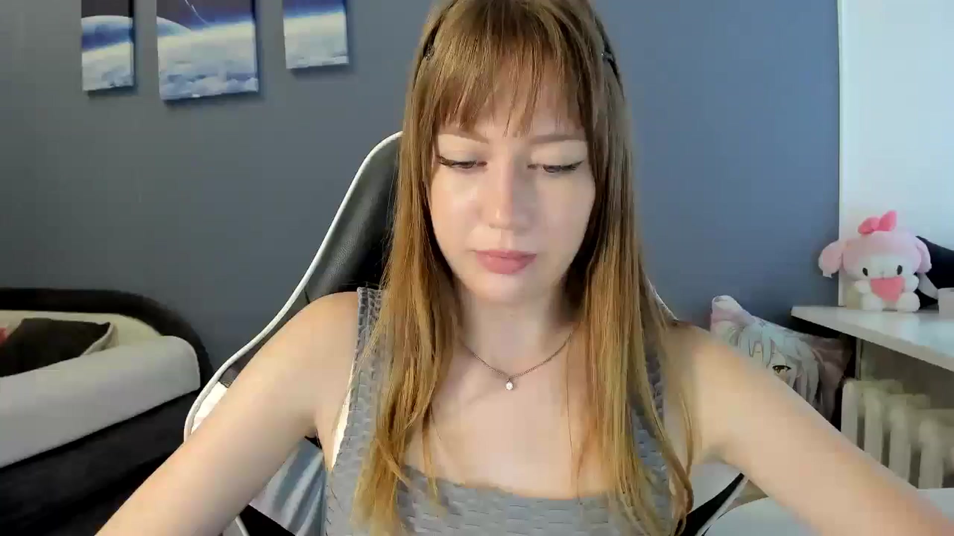 Gallery image thumbnail from RoboSasha's myfreecams stream on, 09/03/2025, 13:07 image 12 of 20