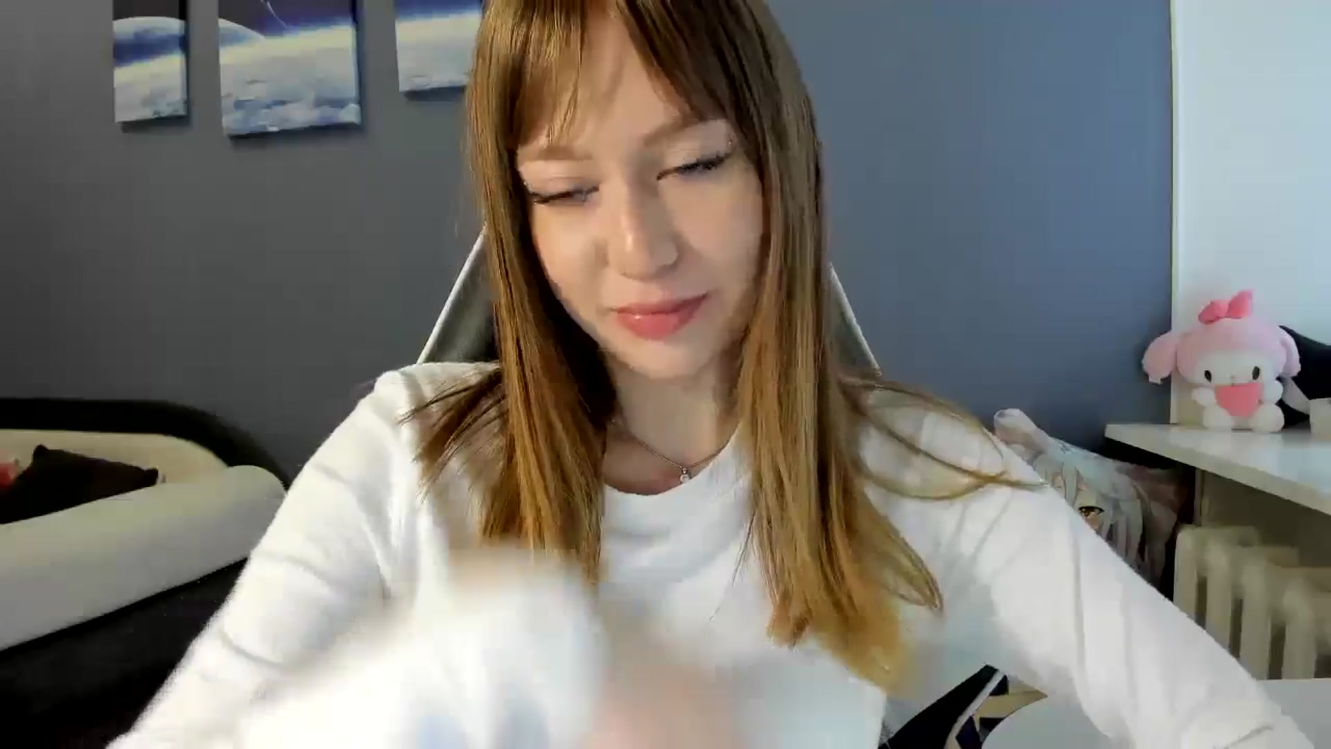 Gallery image thumbnail from RoboSasha's myfreecams stream on, 09/04/2025, 13:19 image 8 of 20