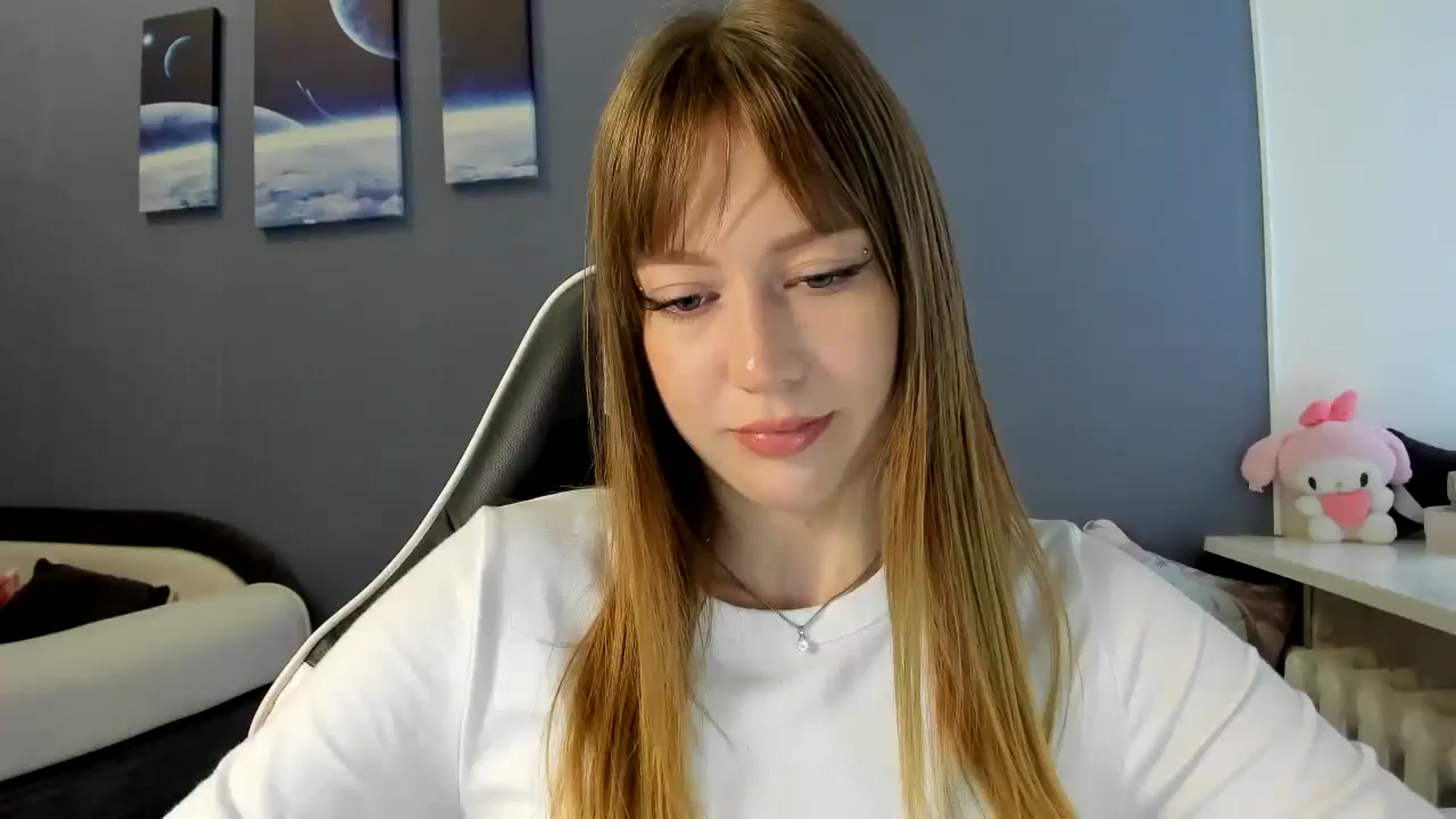 Gallery image thumbnail from RoboSasha's myfreecams stream on, 09/04/2025, 13:19 image 18 of 20