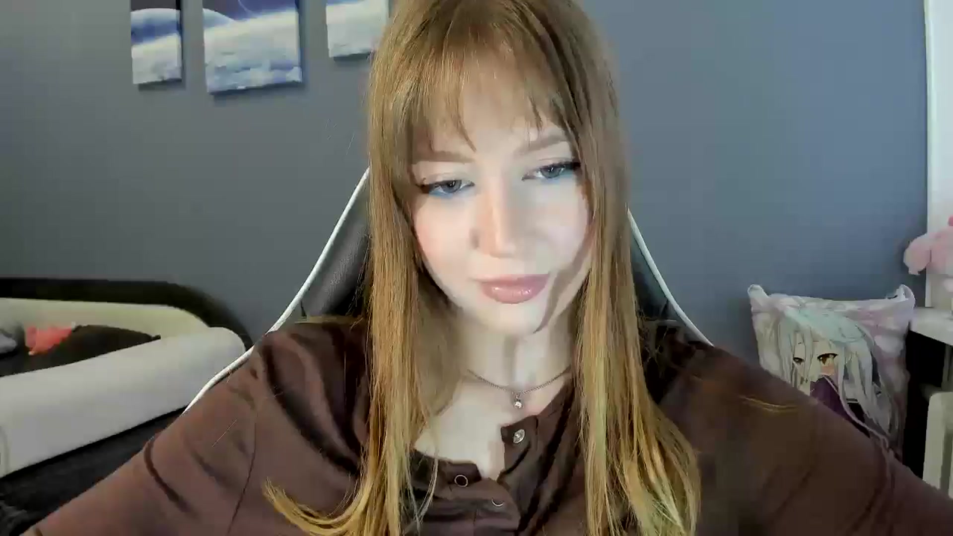 Gallery image thumbnail from RoboSasha's myfreecams stream on, 09/11/2025, 12:24 image 5 of 20