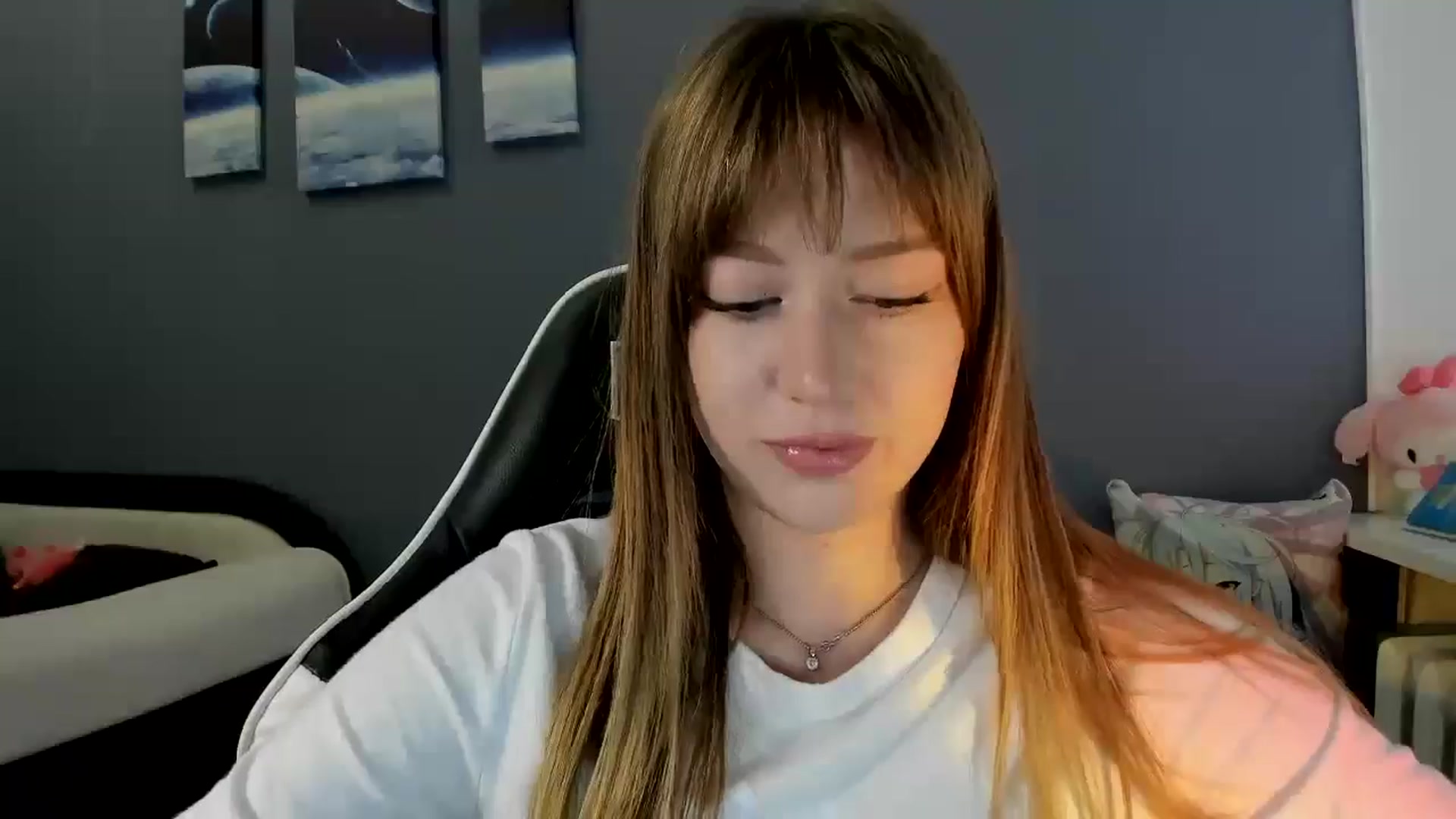 Gallery image thumbnail from RoboSasha's myfreecams stream on, 09/12/2025, 12:31 image 13 of 20