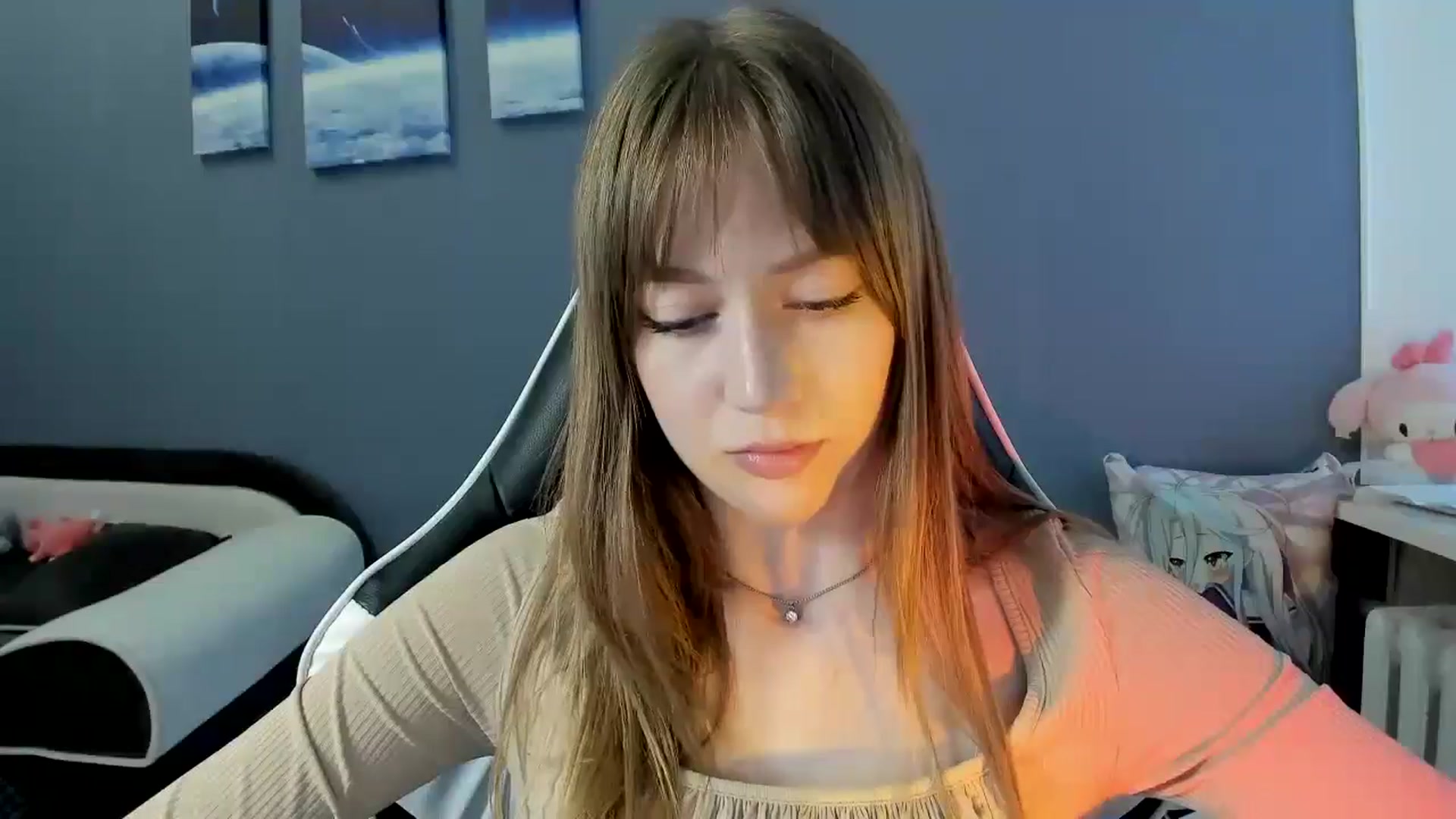 Gallery image thumbnail from RoboSasha's myfreecams stream on, 09/14/2025, 12:17 image 14 of 20