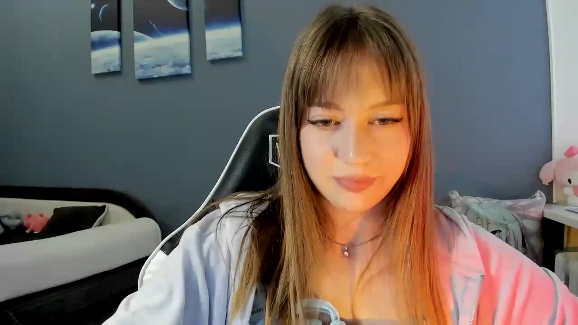 Gallery image thumbnail from RoboSasha's myfreecams stream on, 09/15/2025, 12:04 image 12 of 20