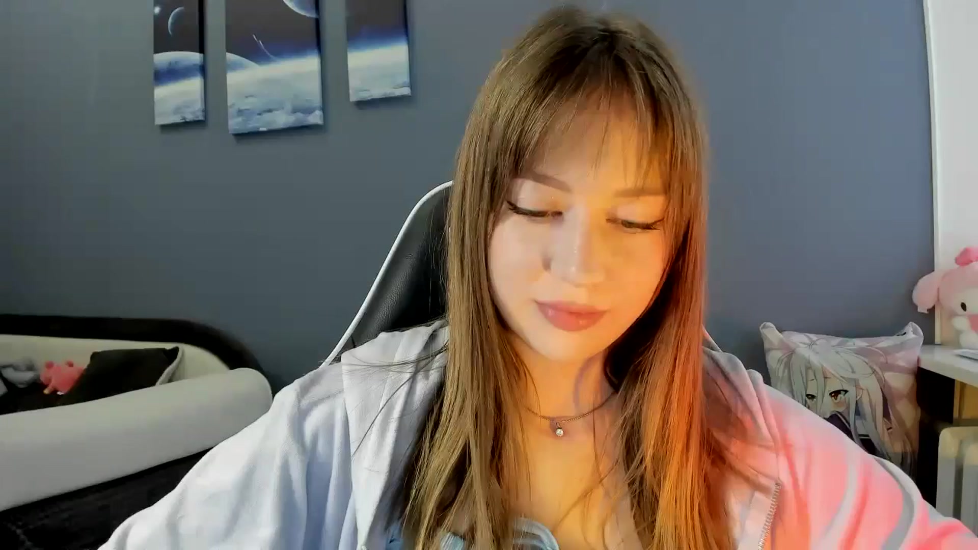 Gallery image thumbnail from RoboSasha's myfreecams stream on, 09/15/2025, 12:04 image 6 of 20