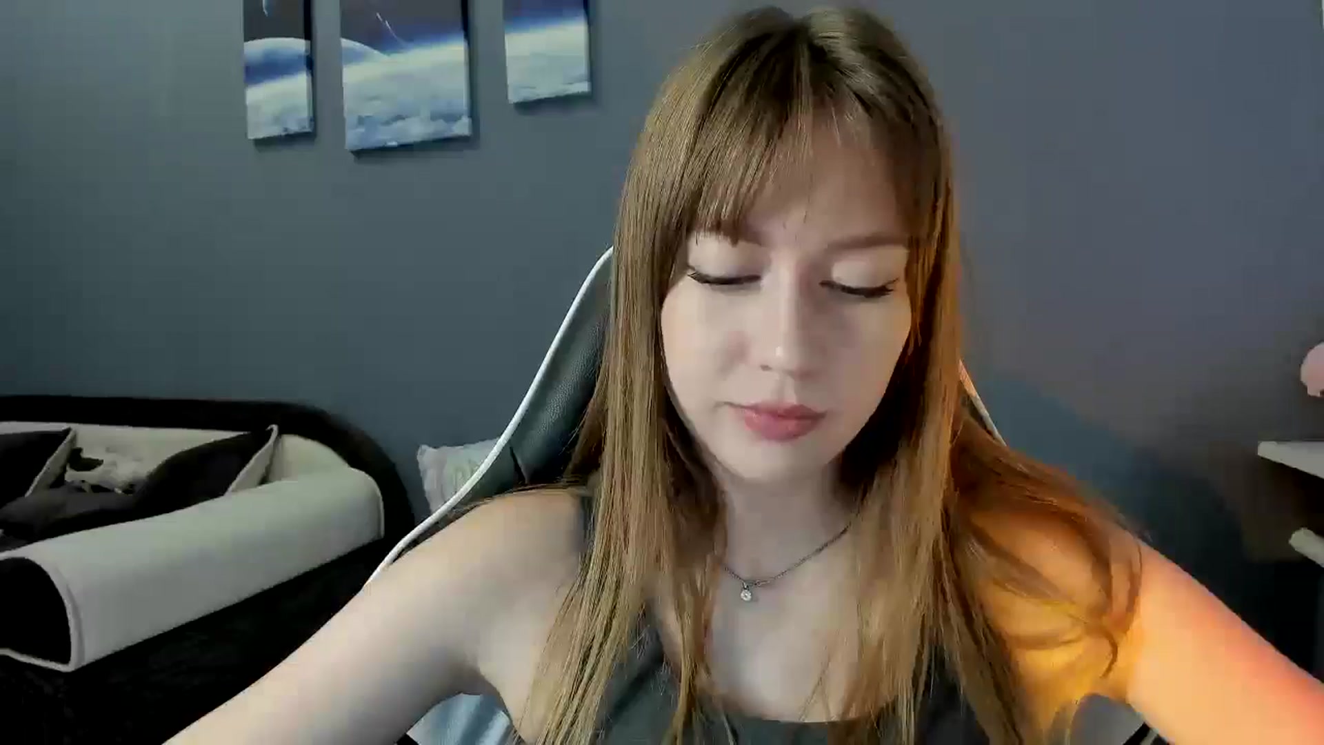 Gallery image thumbnail from RoboSasha's myfreecams stream on, 09/17/2025, 13:30 image 5 of 20