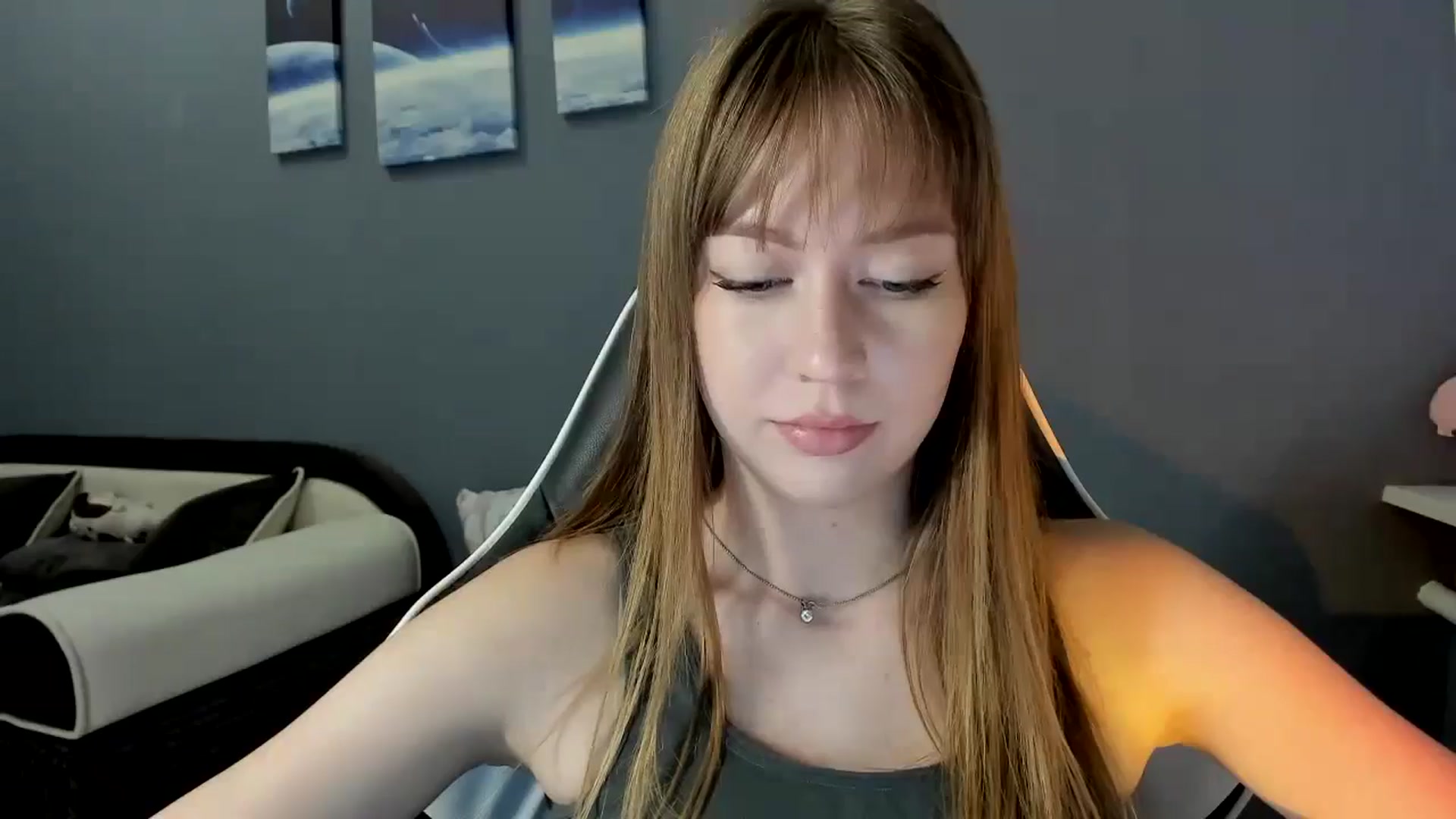 Gallery image thumbnail from RoboSasha's myfreecams stream on, 09/17/2025, 13:30 image 18 of 20