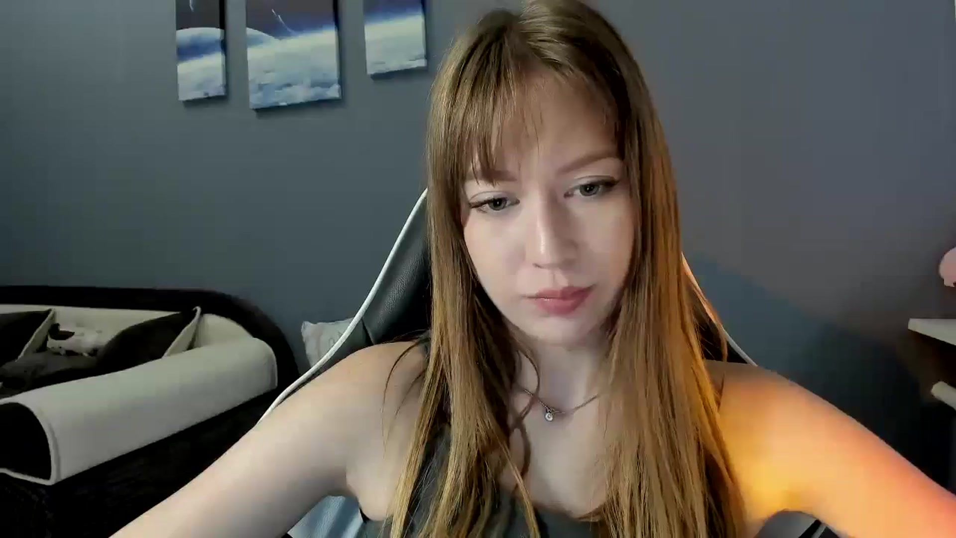 Gallery image thumbnail from RoboSasha's myfreecams stream on, 09/17/2025, 13:30 image 7 of 20