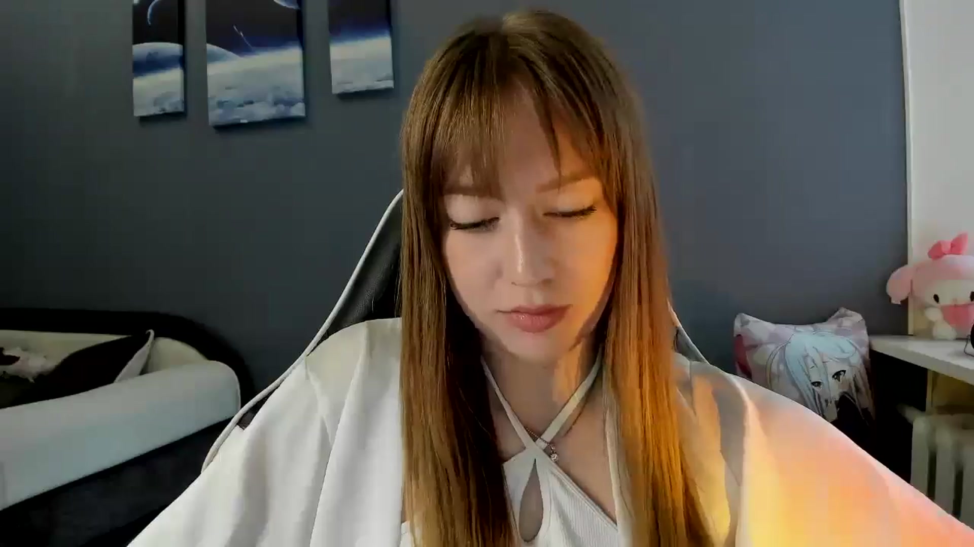 Gallery image thumbnail from RoboSasha's myfreecams stream on, 09/18/2025, 13:45 image 12 of 20