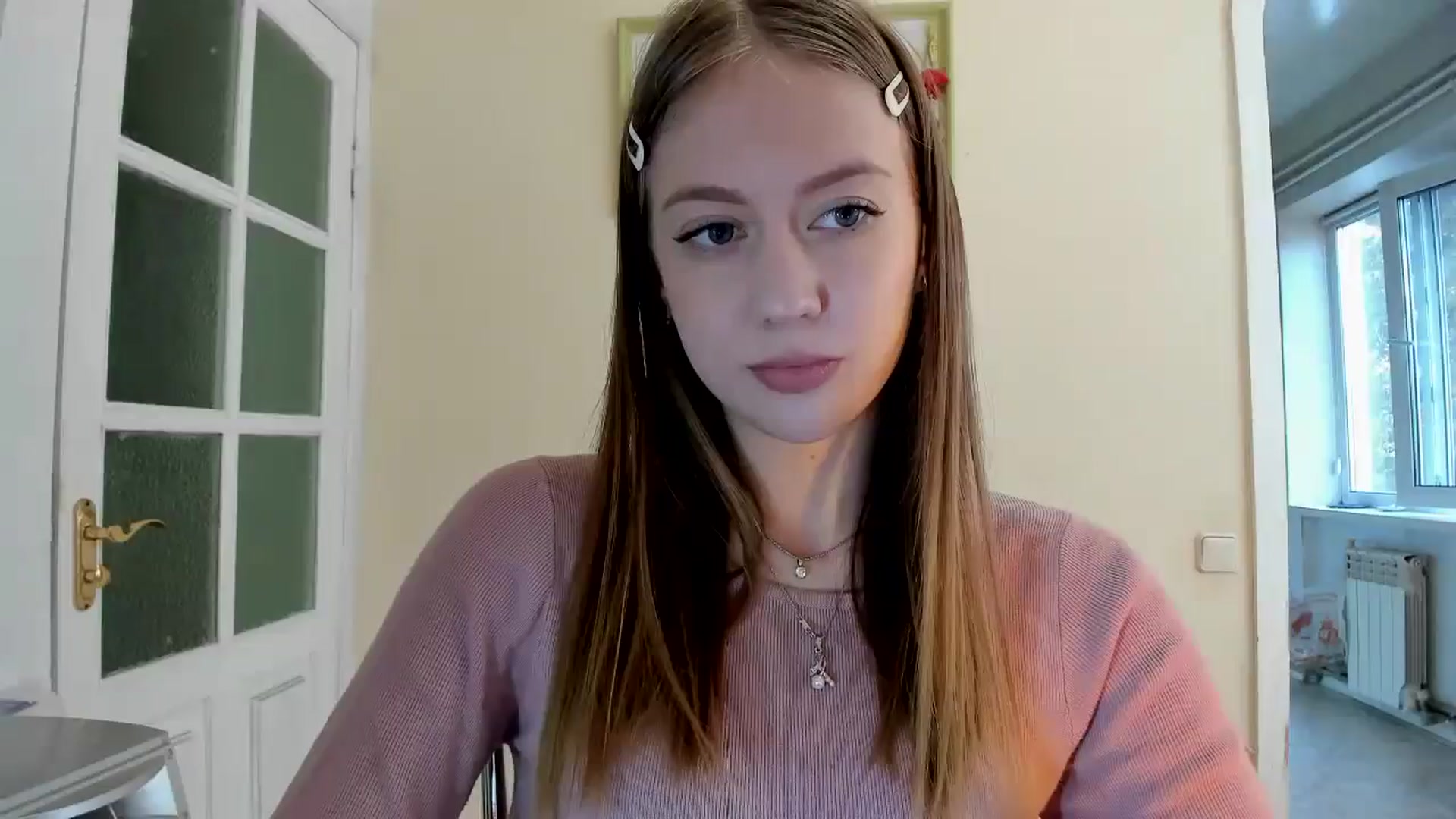 Gallery image thumbnail from RoboSasha's myfreecams stream on, 09/22/2025, 12:51 image 18 of 20