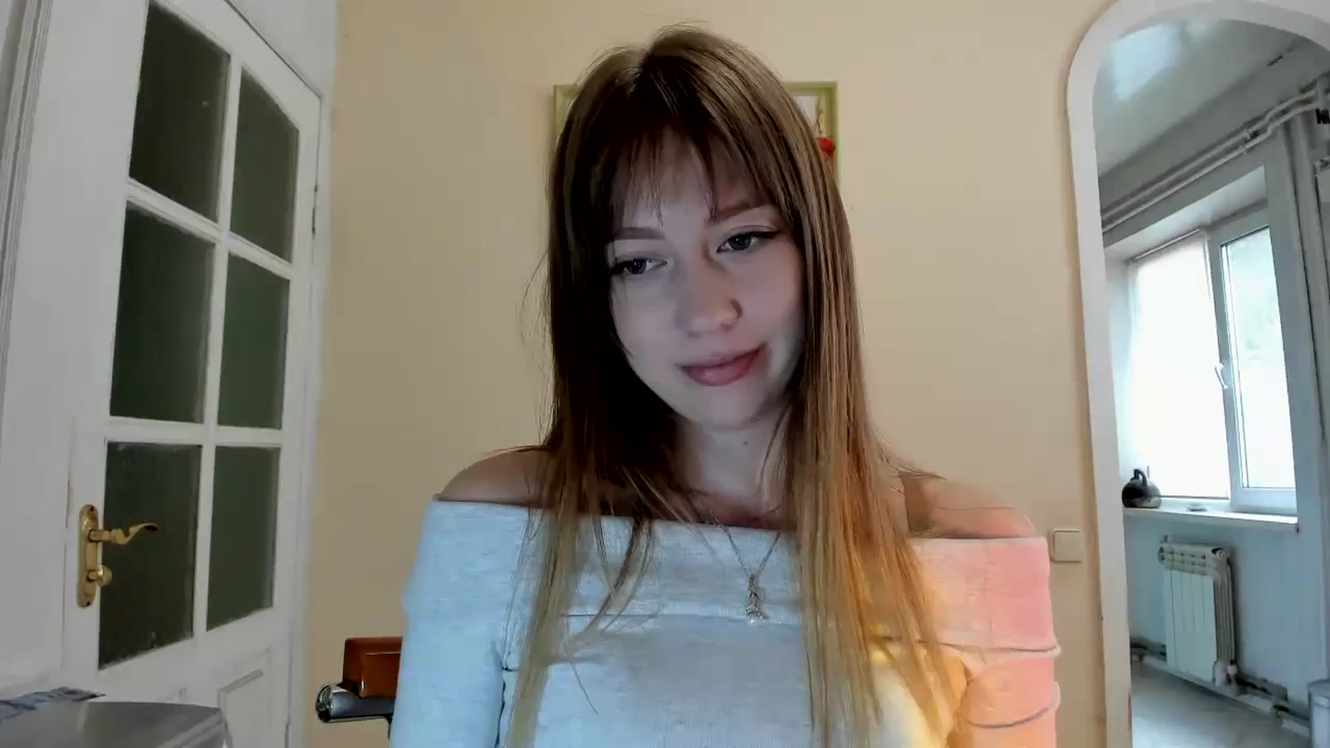 Gallery image thumbnail from RoboSasha's myfreecams stream on, 09/27/2025, 11:25 image 6 of 20