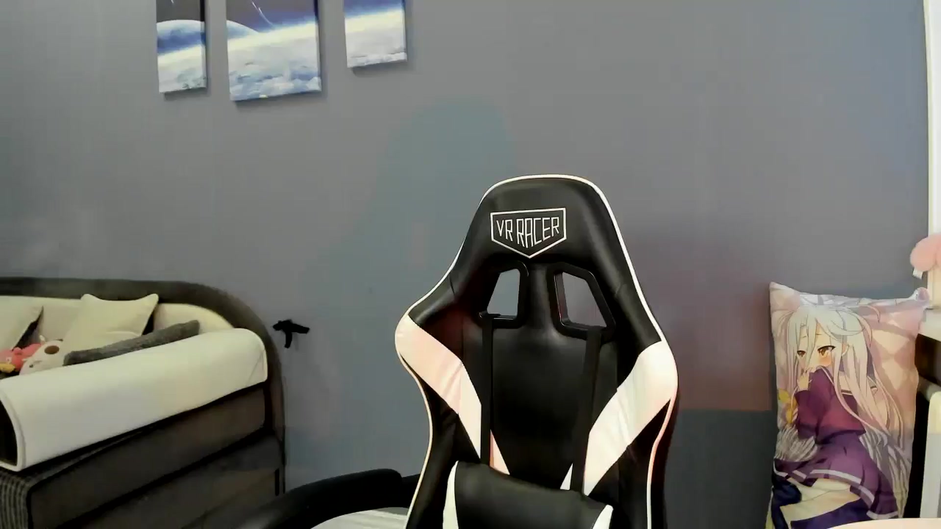 Gallery image thumbnail from RoboSasha's myfreecams stream on, 09/28/2025, 14:23 image 13 of 20
