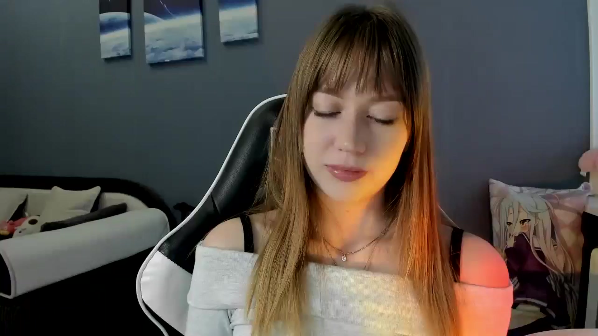 Gallery image thumbnail from RoboSasha's myfreecams stream on, 09/28/2025, 14:23 image 8 of 20