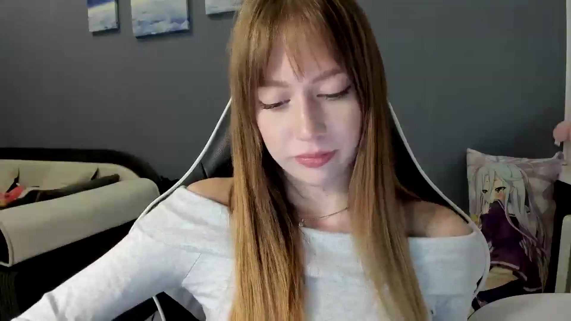 Gallery image thumbnail from RoboSasha's myfreecams stream on, 10/01/2025, 13:14 image 8 of 20