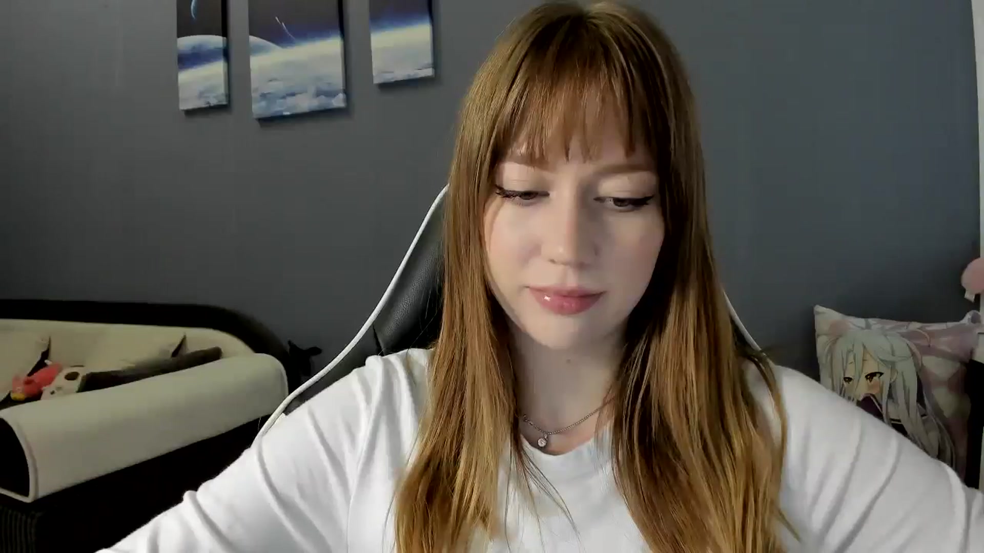 Gallery image thumbnail from RoboSasha's myfreecams stream on, 10/02/2025, 12:24 image 12 of 20