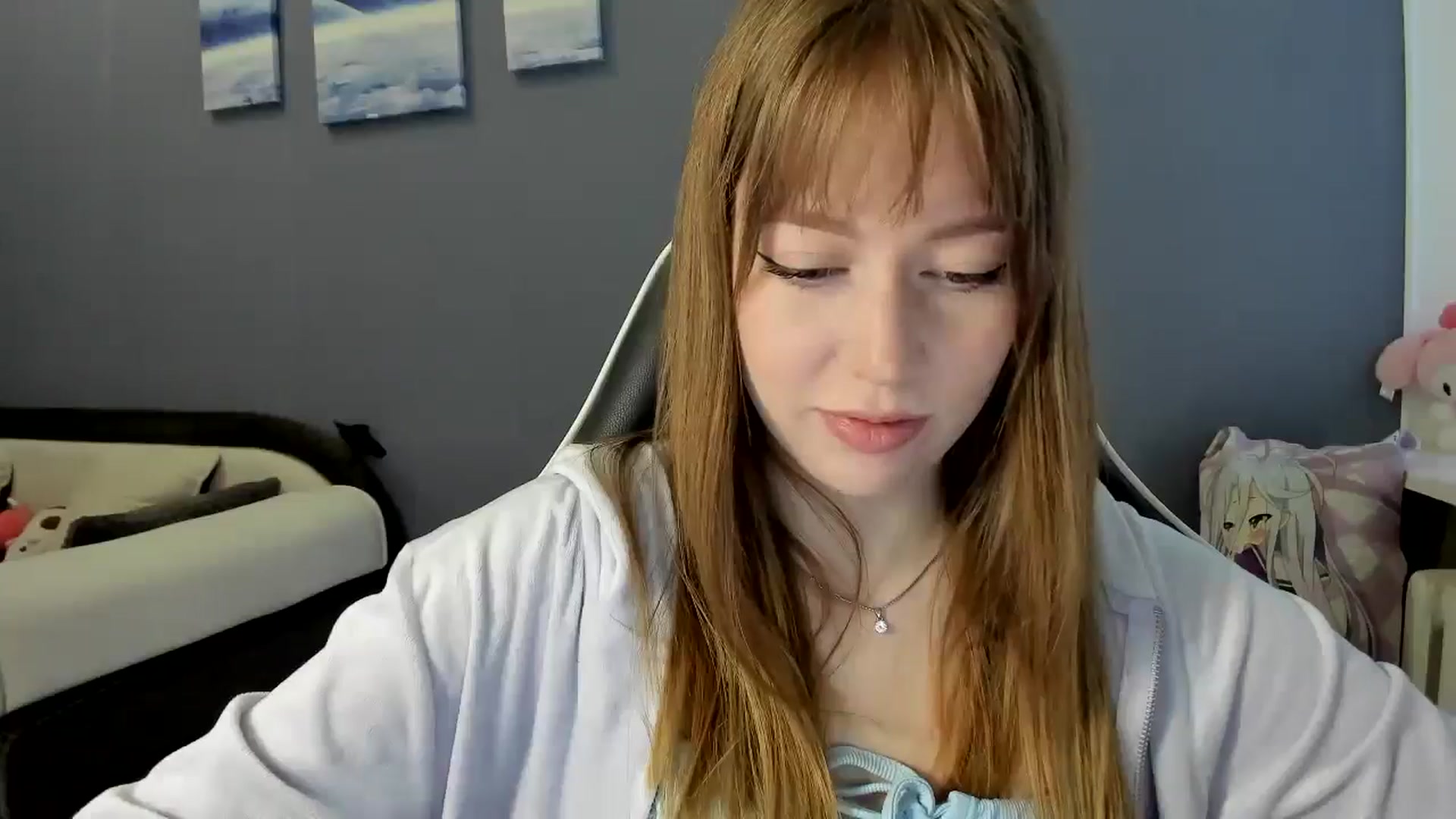 Gallery image thumbnail from RoboSasha's myfreecams stream on, 10/05/2025, 12:54 image 3 of 20