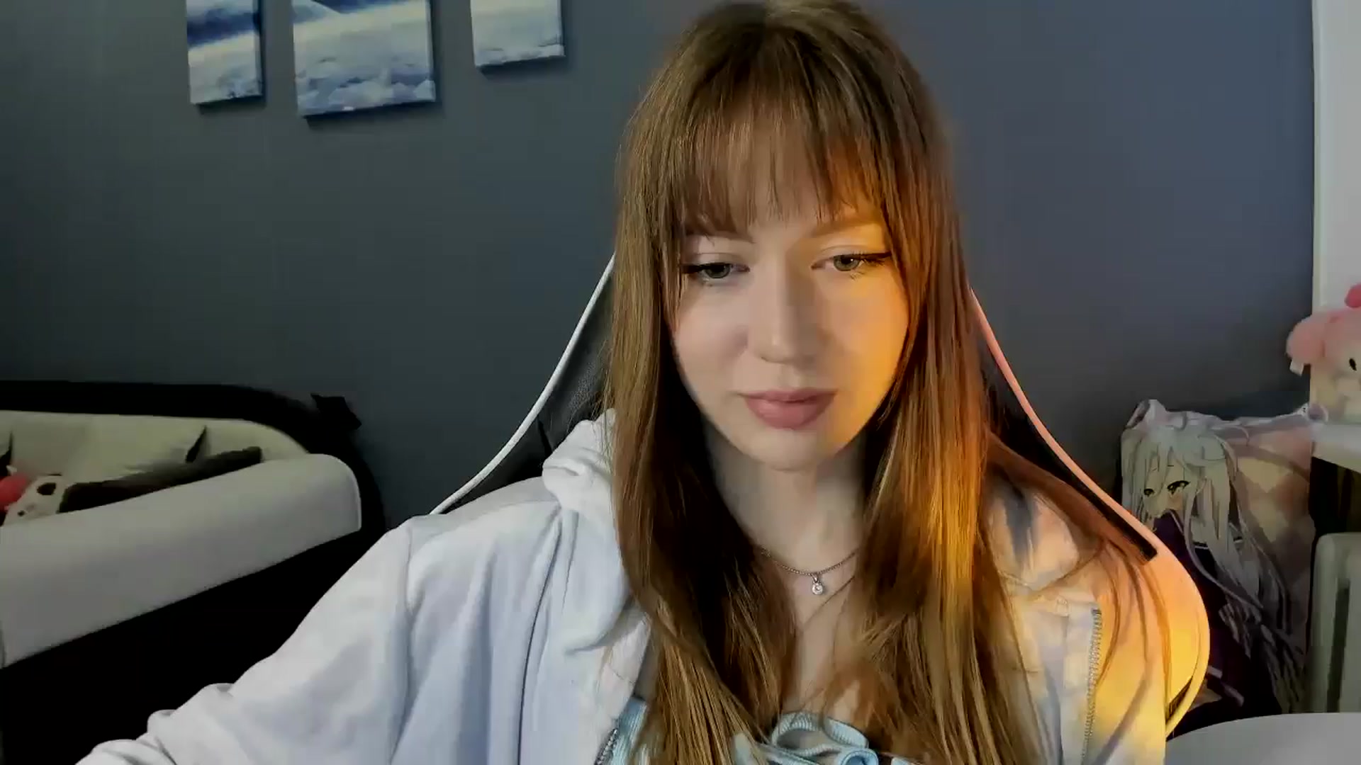 Gallery image thumbnail from RoboSasha's myfreecams stream on, 10/05/2025, 12:54 image 8 of 20