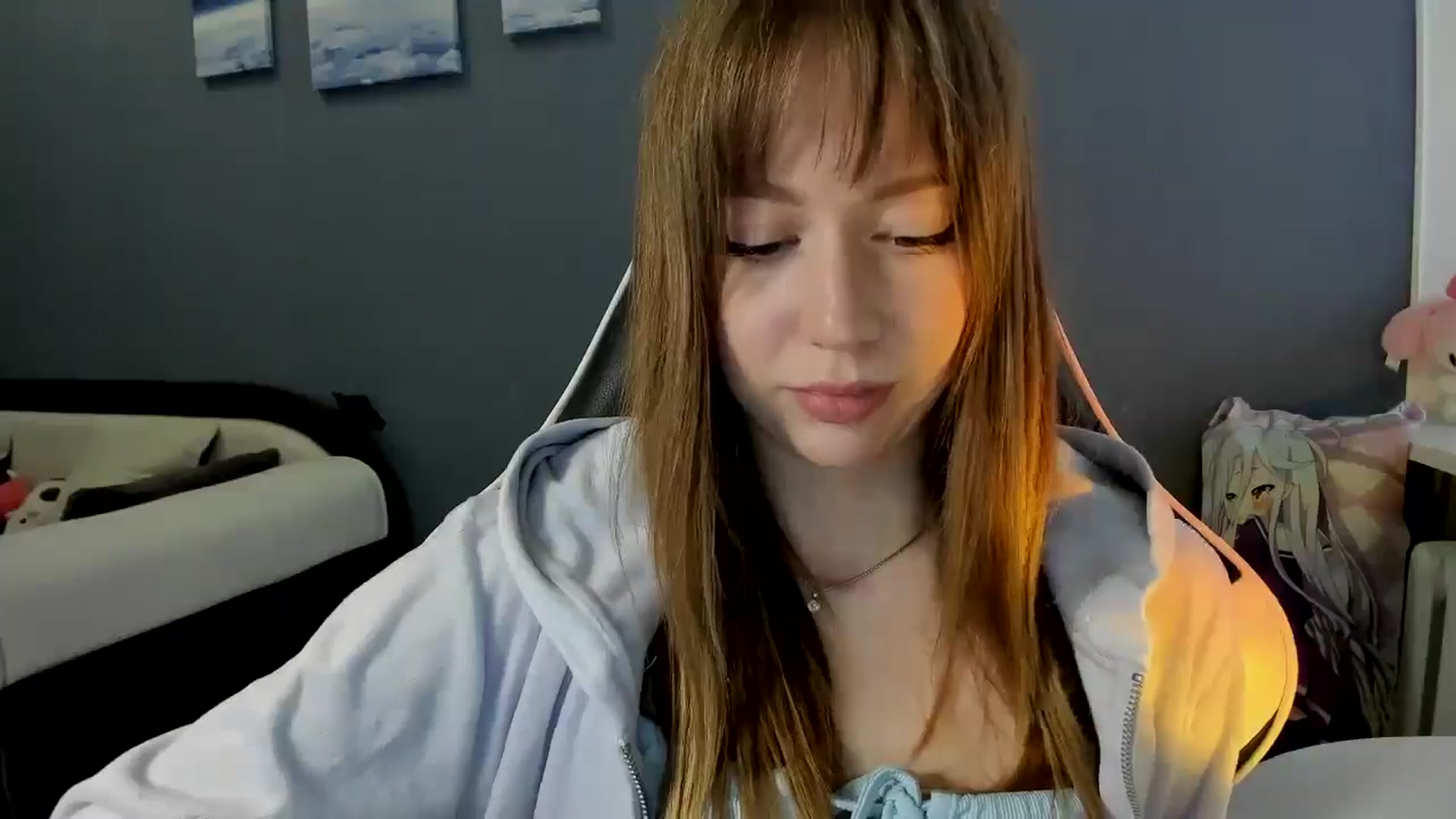 Gallery image thumbnail from RoboSasha's myfreecams stream on, 10/05/2025, 12:54 image 16 of 20