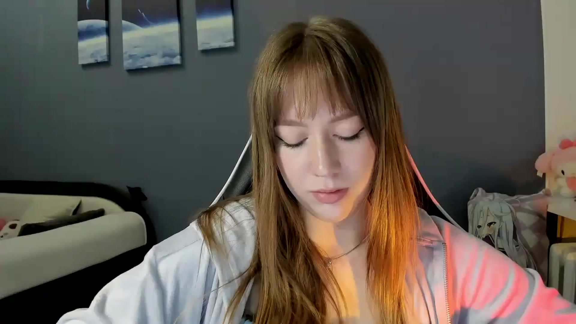 Gallery image thumbnail from RoboSasha's myfreecams stream on, 10/05/2025, 14:17 image 20 of 20
