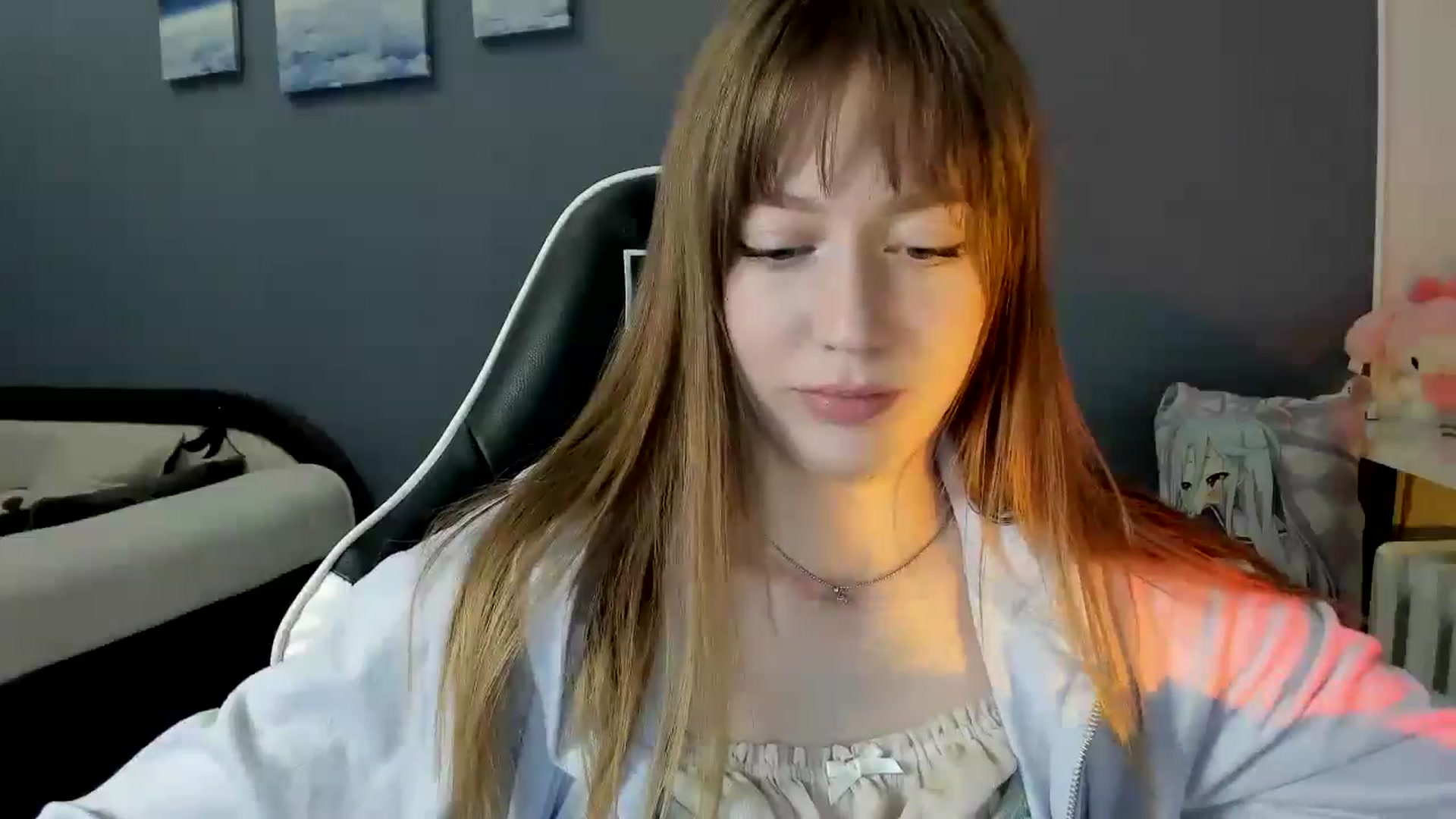 Gallery image thumbnail from RoboSasha's myfreecams stream on, 10/06/2025, 16:52 image 17 of 20