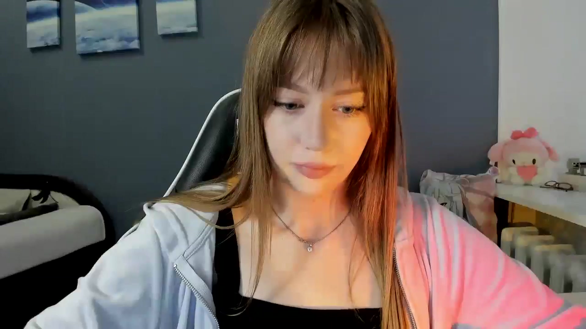 Gallery image thumbnail from RoboSasha's myfreecams stream on, 10/08/2025, 13:39 image 2 of 20