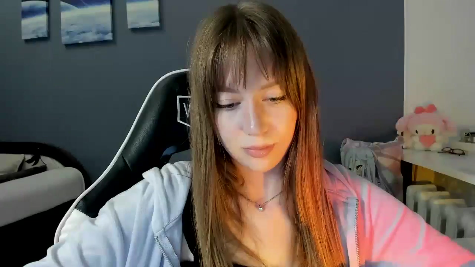 Gallery image thumbnail from RoboSasha's myfreecams stream on, 10/08/2025, 13:39 image 20 of 20