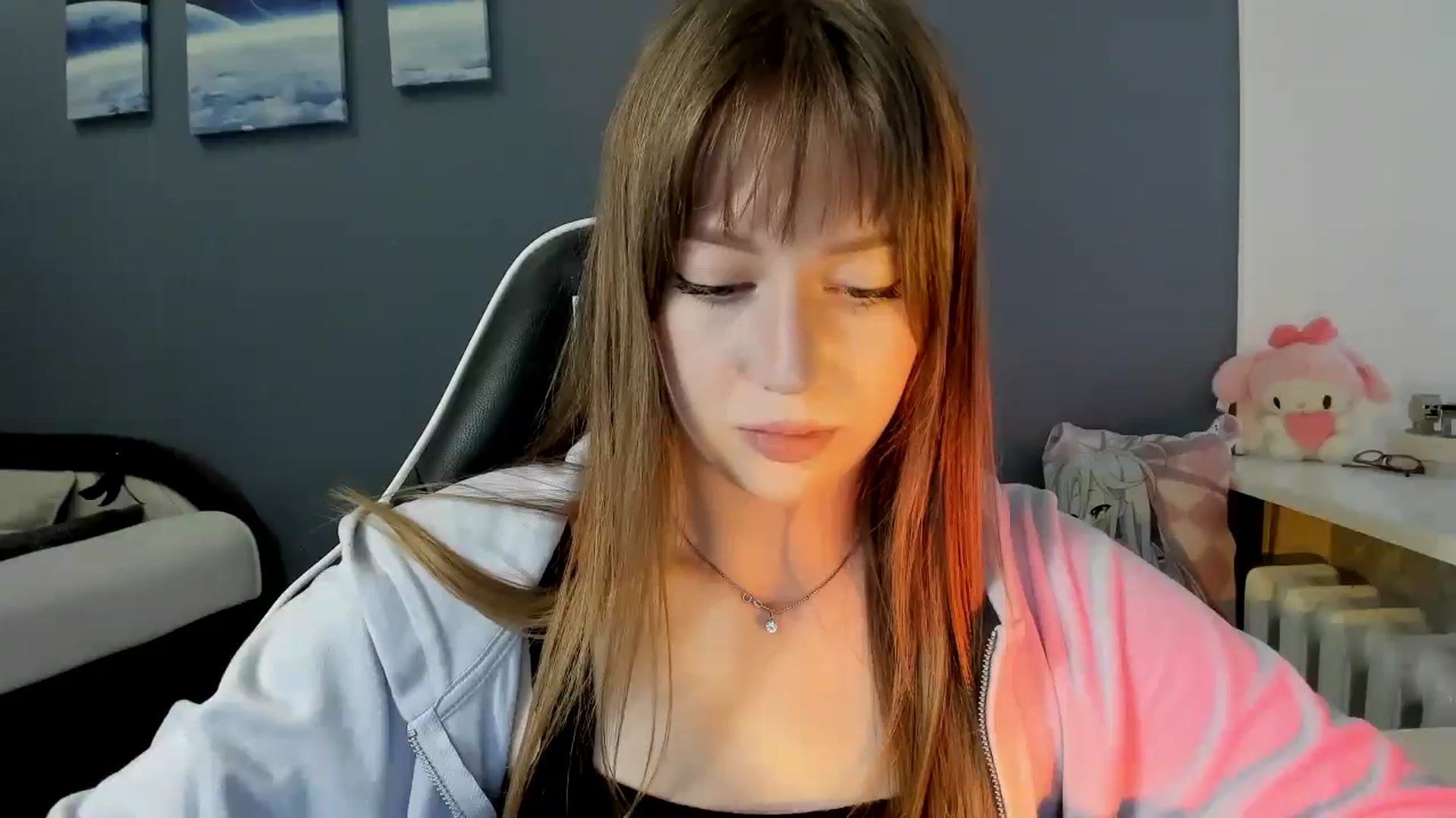 Gallery image thumbnail from RoboSasha's myfreecams stream on, 10/08/2025, 13:39 image 3 of 20