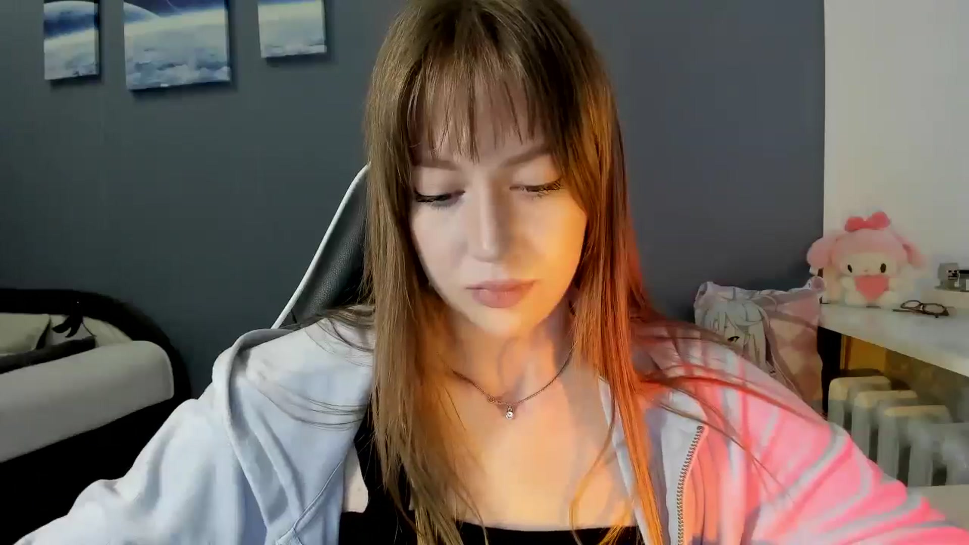 Gallery image thumbnail from RoboSasha's myfreecams stream on, 10/08/2025, 13:39 image 4 of 20