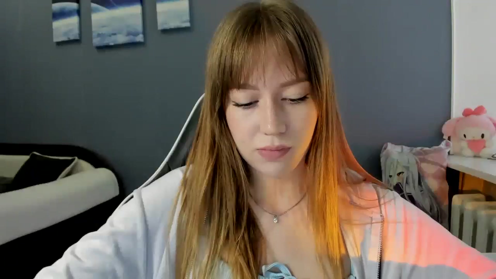 Gallery image thumbnail from RoboSasha's myfreecams stream on, 10/10/2025, 12:47 image 9 of 20