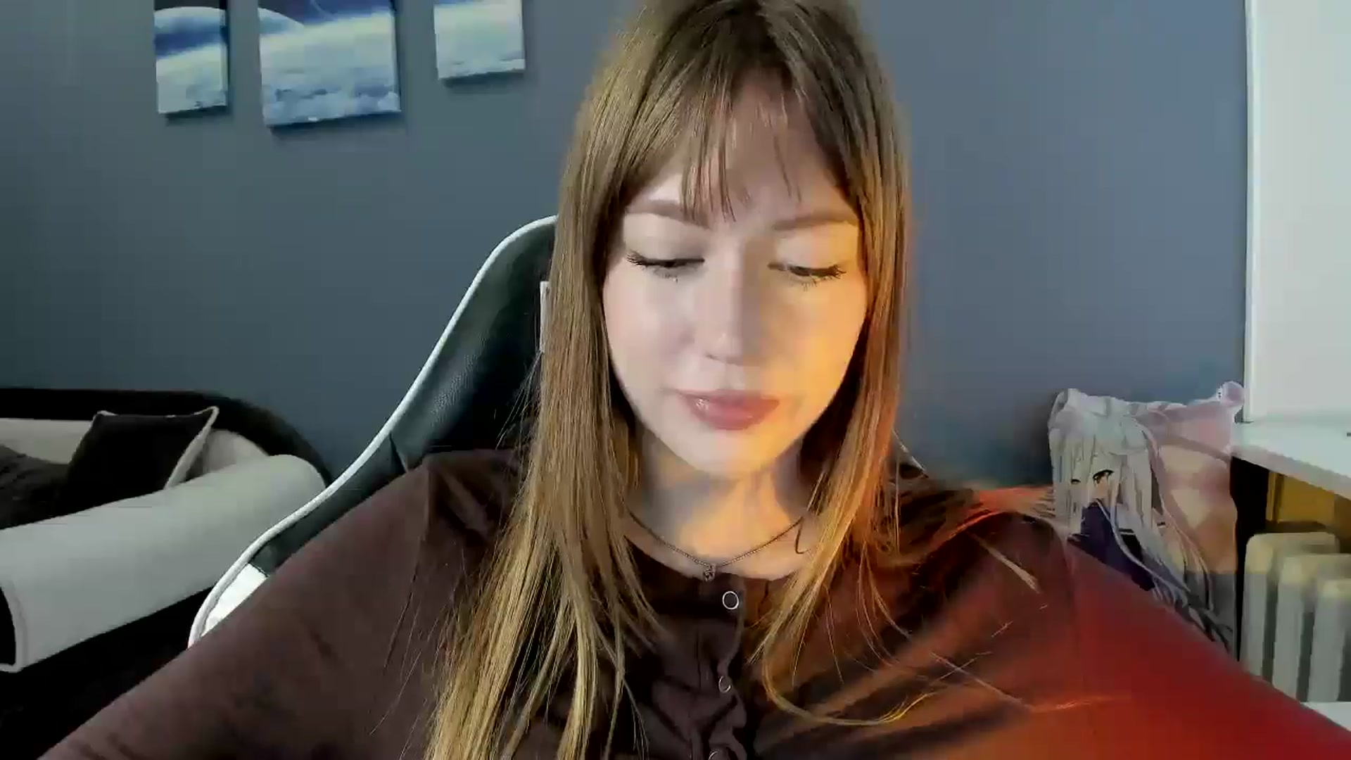Gallery image thumbnail from RoboSasha's myfreecams stream on, 10/13/2025, 11:30 image 12 of 20