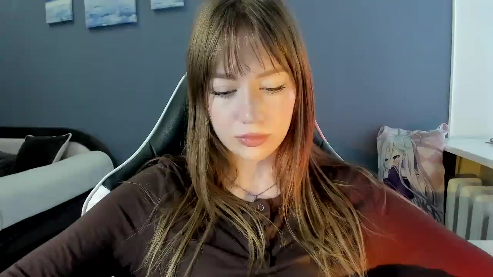Gallery image thumbnail from RoboSasha's myfreecams stream on, 10/13/2025, 11:30 image 3 of 20