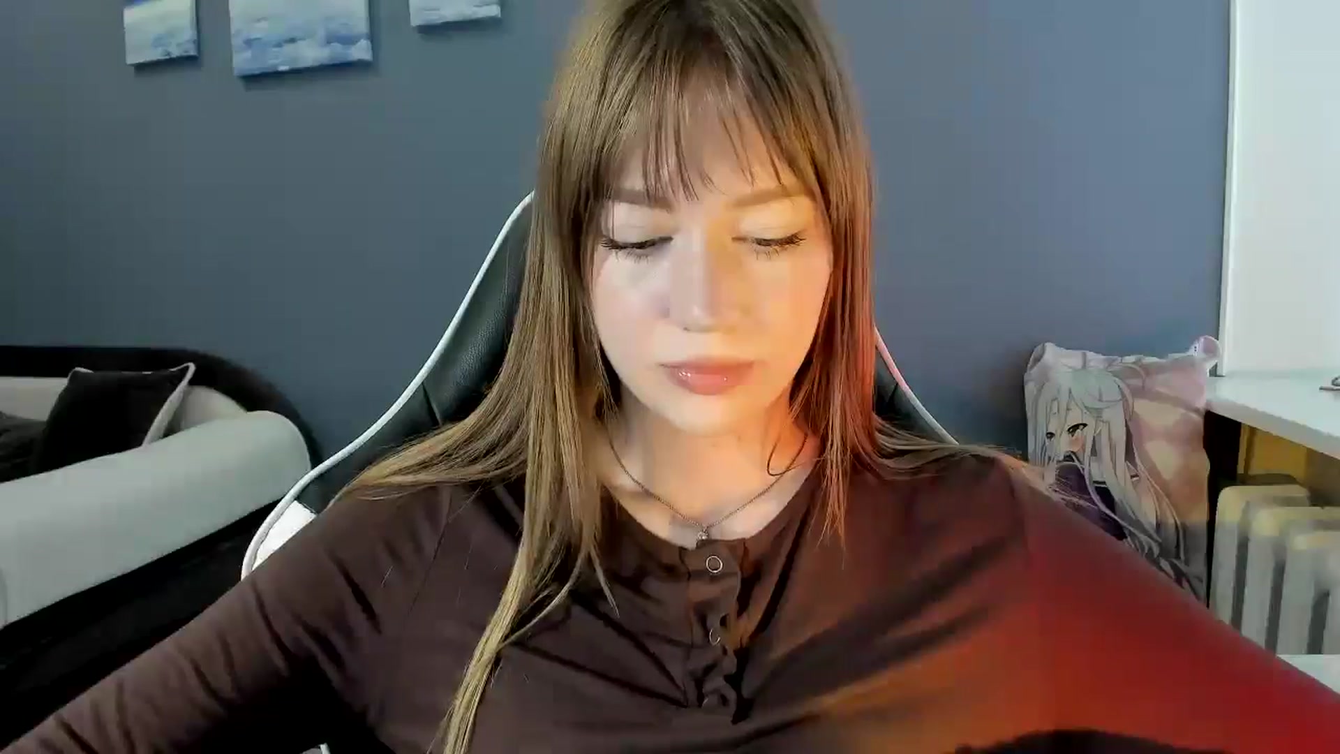 Gallery image thumbnail from RoboSasha's myfreecams stream on, 10/13/2025, 11:30 image 6 of 20