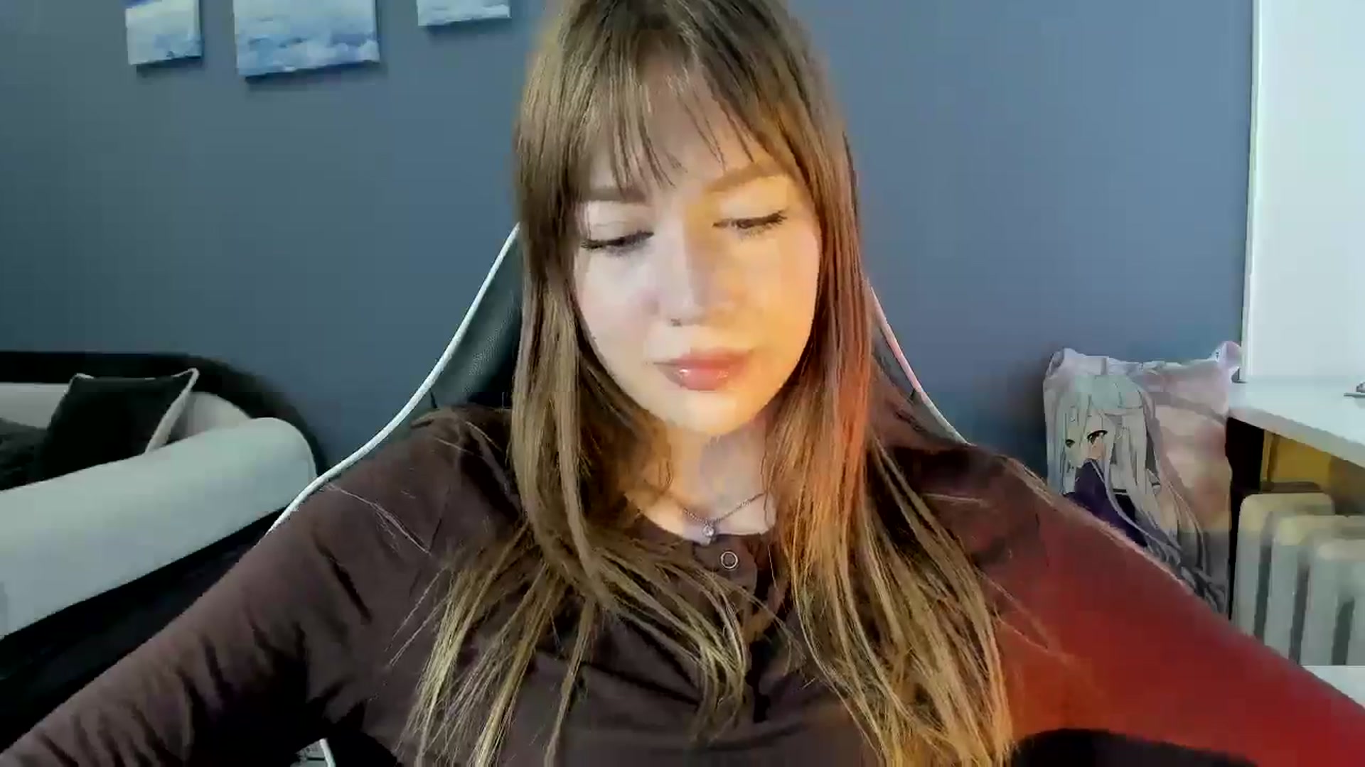 Gallery image thumbnail from RoboSasha's myfreecams stream on, 10/13/2025, 11:30 image 4 of 20