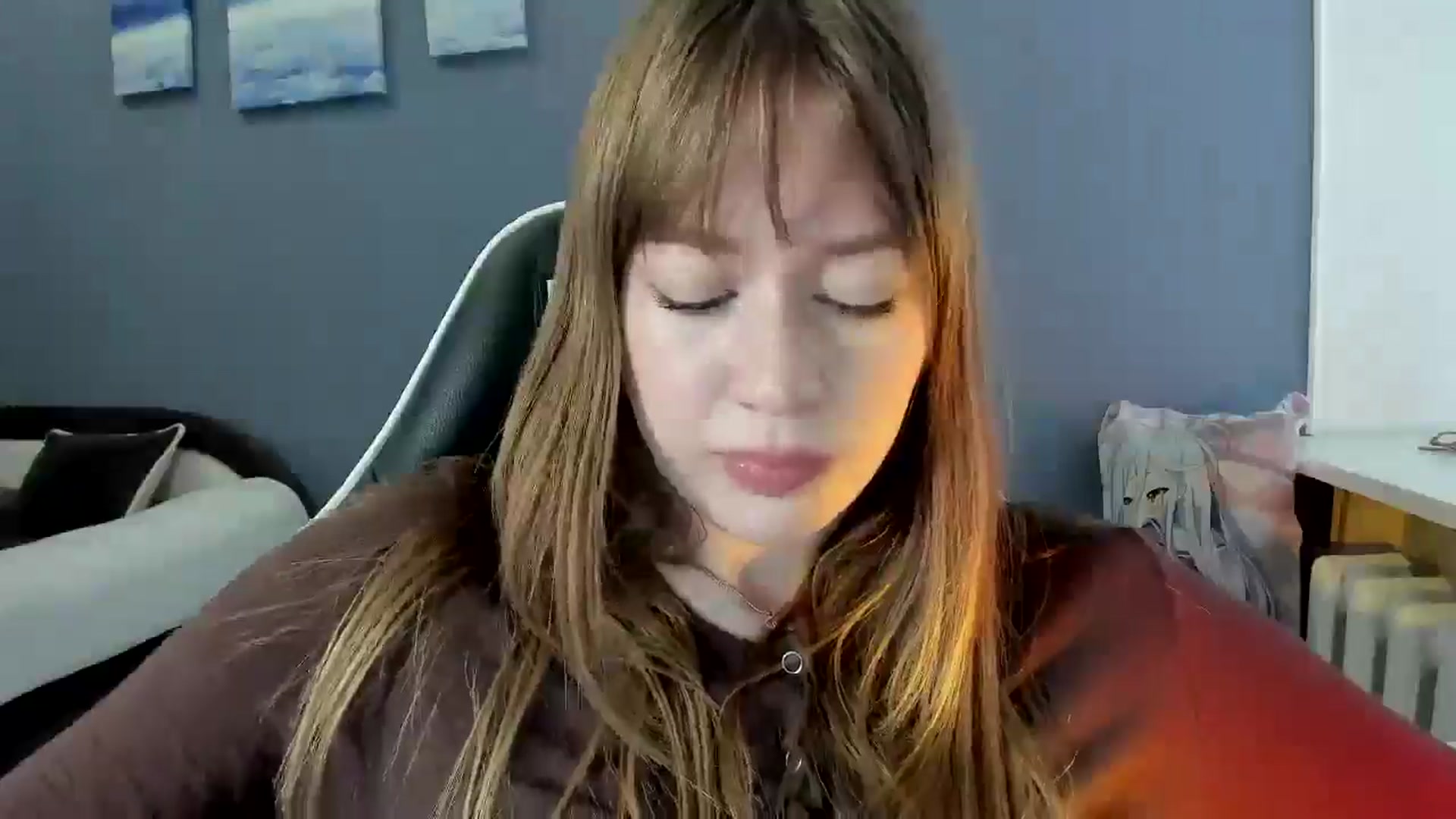 Gallery image thumbnail from RoboSasha's myfreecams stream on, 10/13/2025, 12:02 image 6 of 20