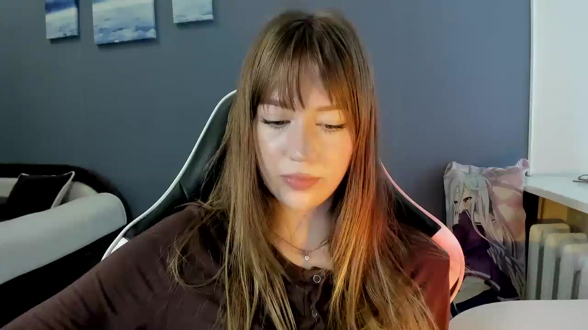 Gallery image thumbnail from RoboSasha's myfreecams stream on, 10/13/2025, 12:02 image 13 of 20