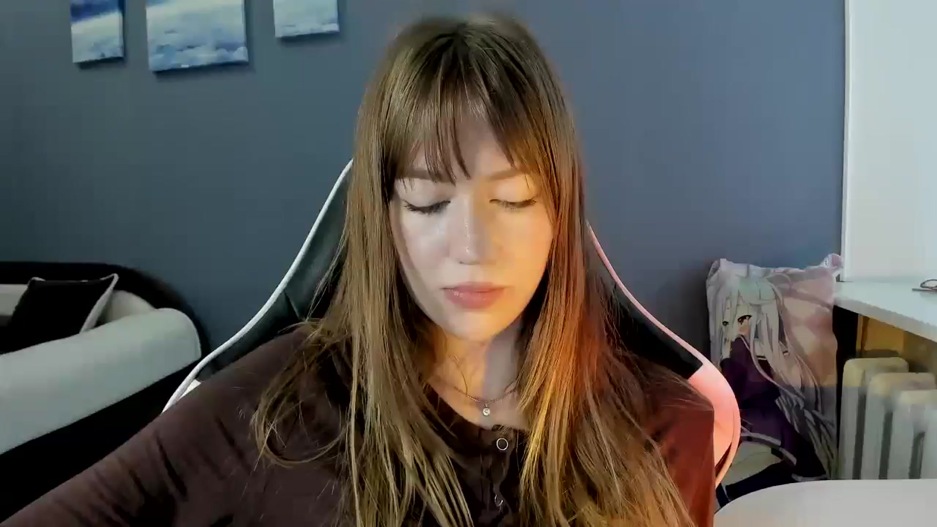 Gallery image thumbnail from RoboSasha's myfreecams stream on, 10/13/2025, 12:02 image 12 of 20