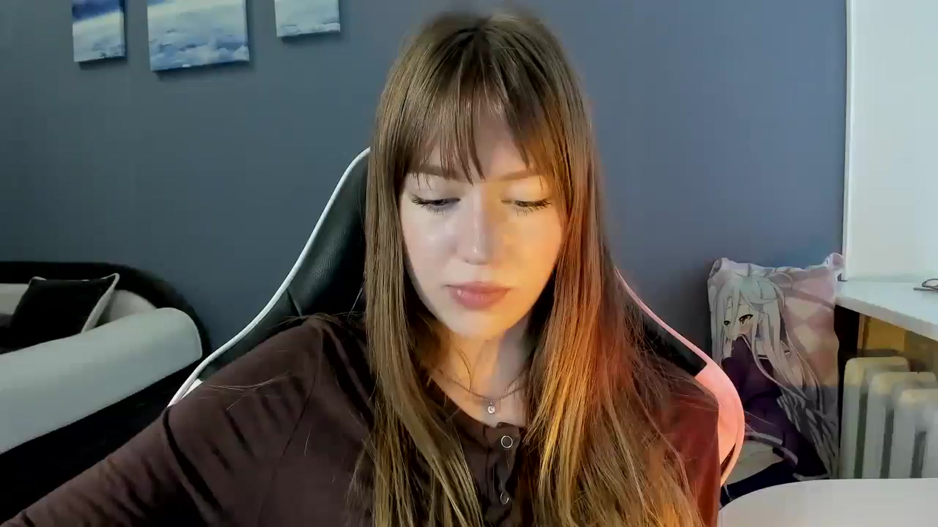 Gallery image thumbnail from RoboSasha's myfreecams stream on, 10/13/2025, 12:02 image 10 of 20