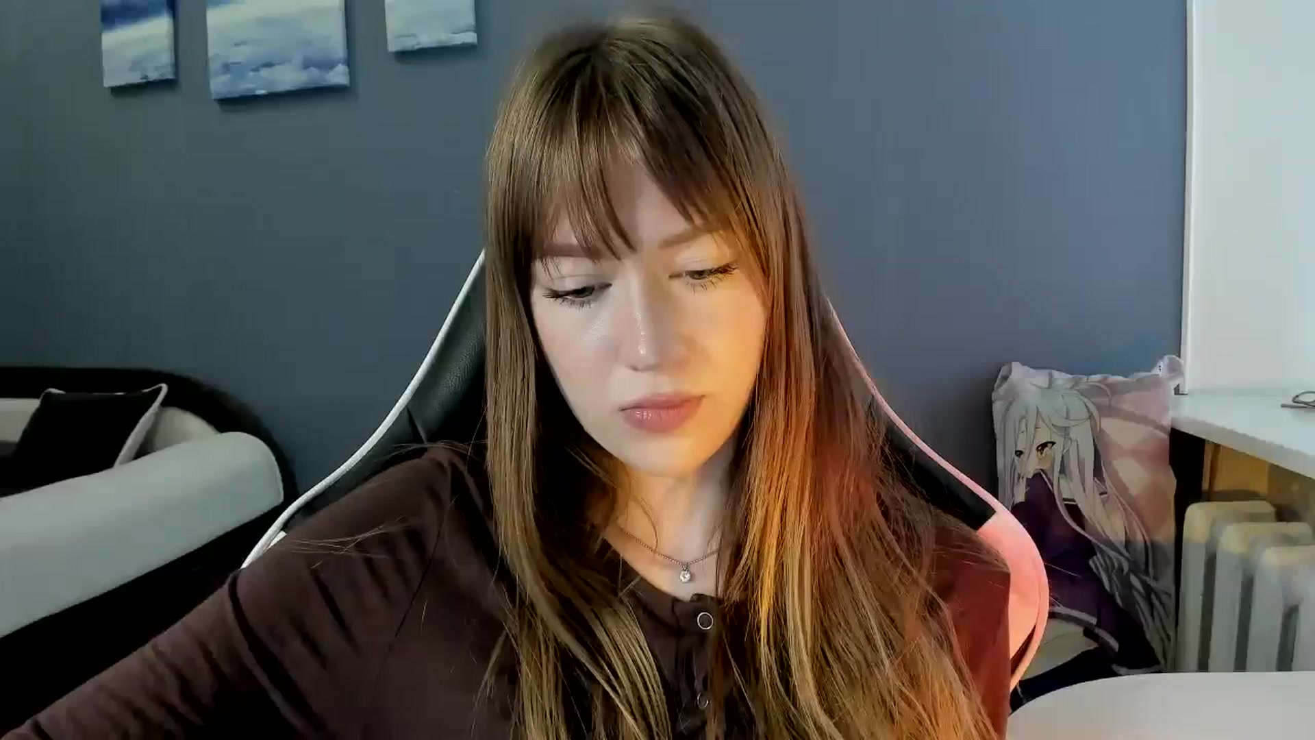 Gallery image thumbnail from RoboSasha's myfreecams stream on, 10/13/2025, 12:02 image 9 of 20
