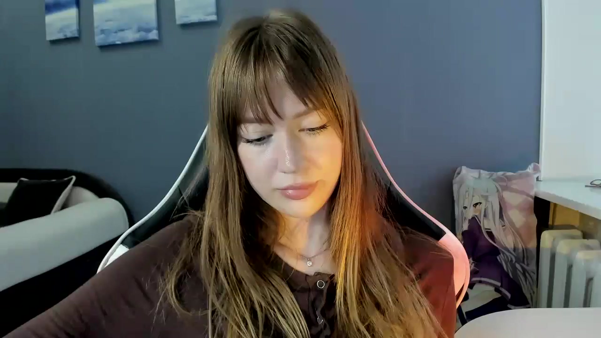 Gallery image thumbnail from RoboSasha's myfreecams stream on, 10/13/2025, 12:02 image 16 of 20