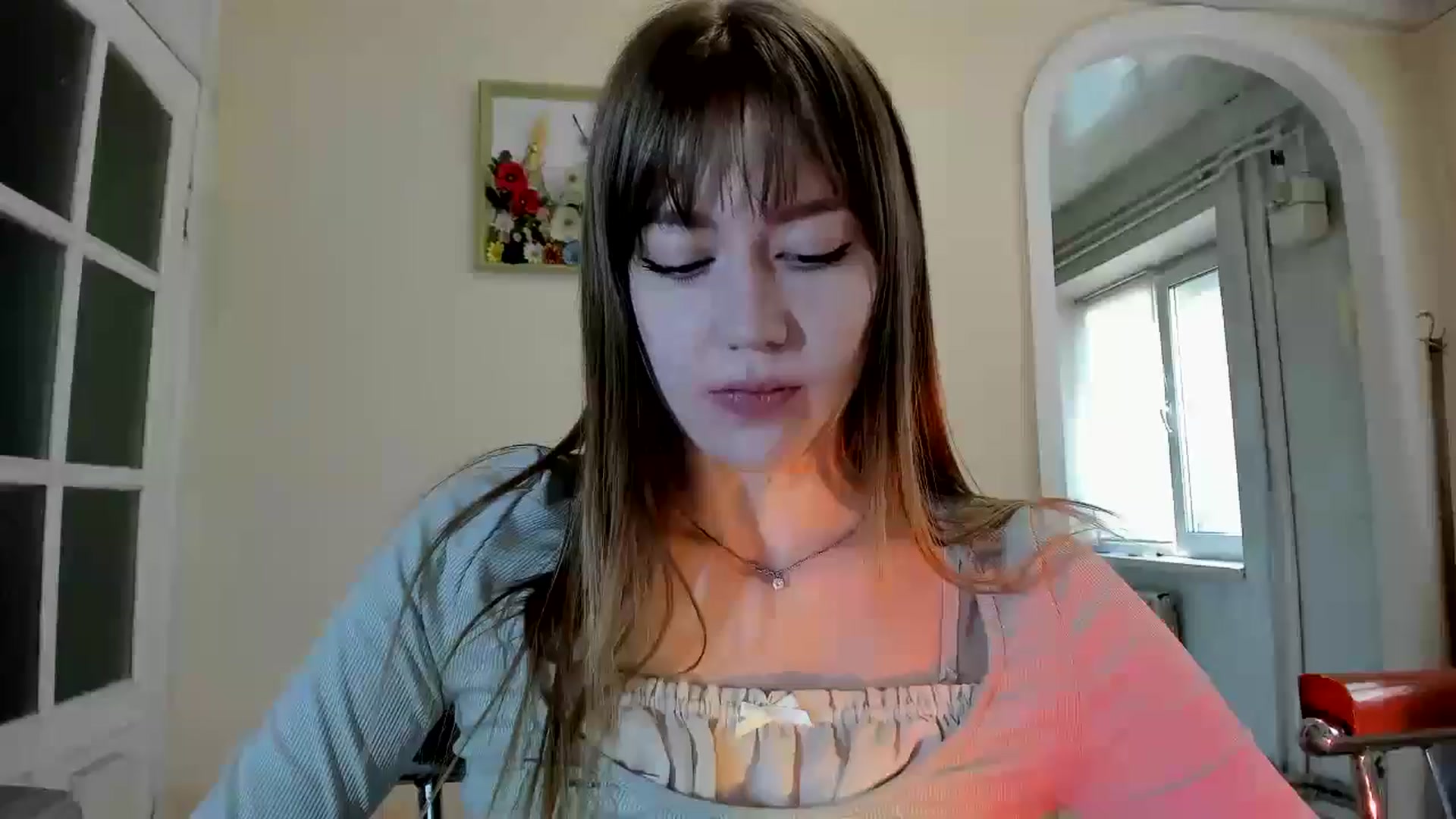 Gallery image thumbnail from RoboSasha's myfreecams stream on, 10/17/2025, 10:09 image 10 of 20