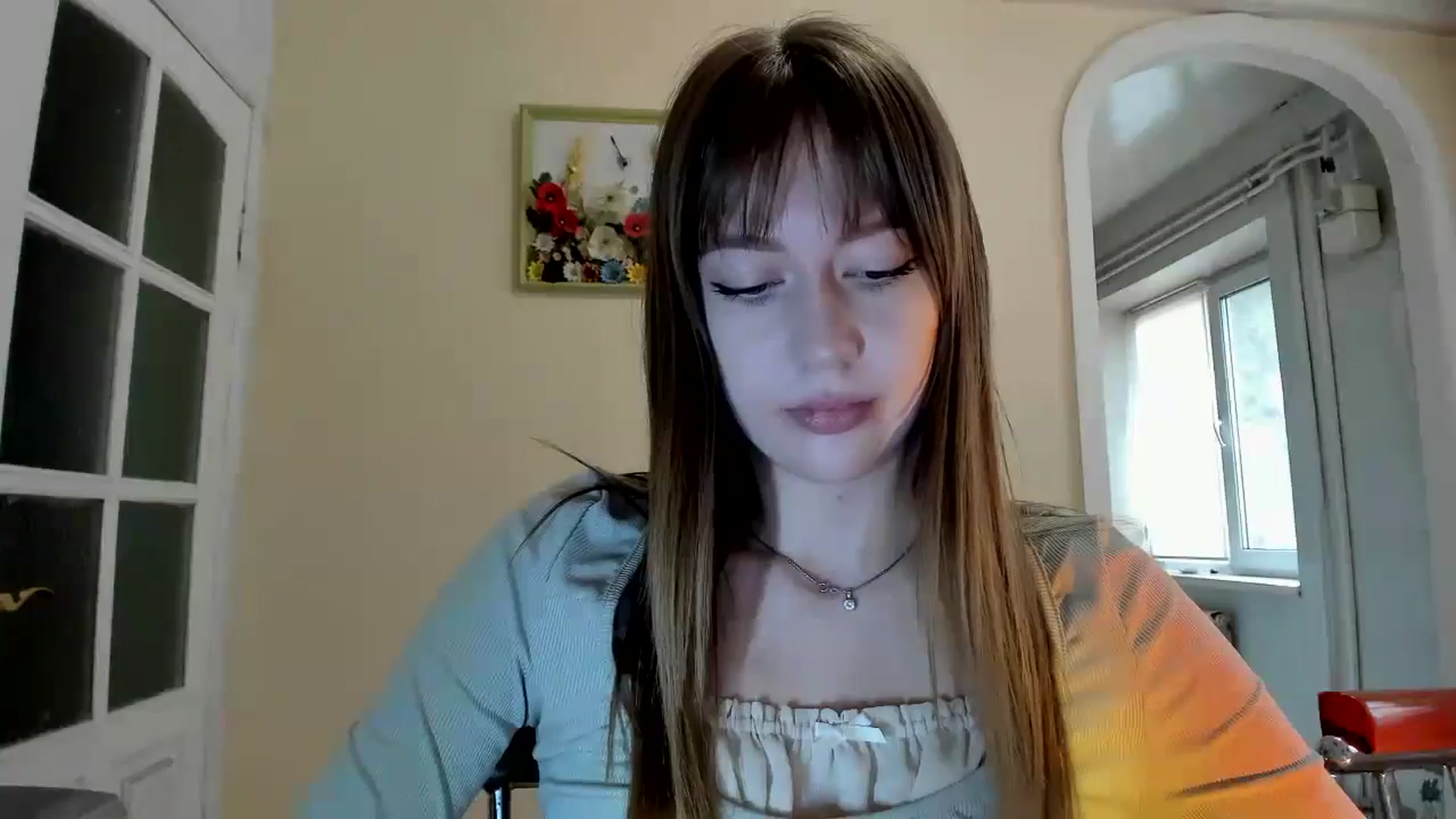 Gallery image thumbnail from RoboSasha's myfreecams stream on, 10/17/2025, 11:53 image 12 of 20