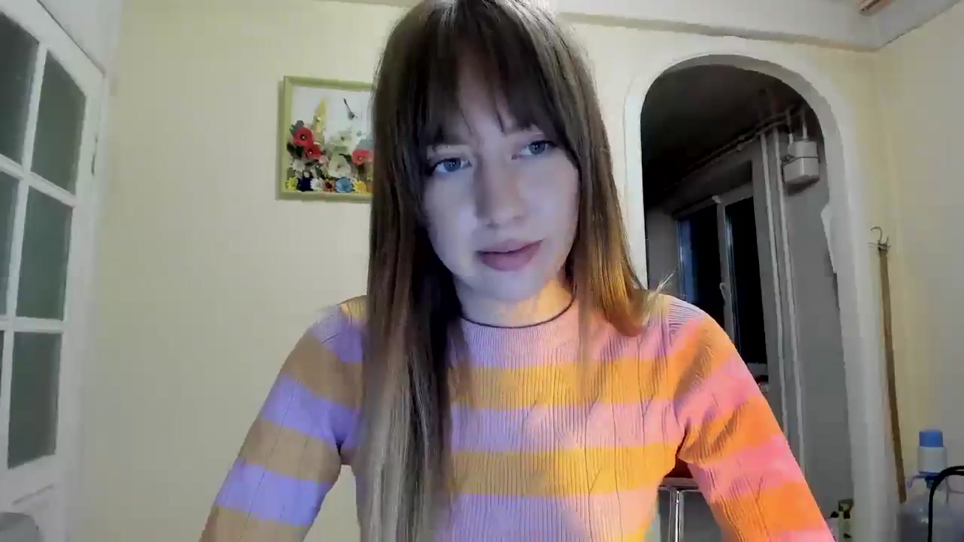 Gallery image thumbnail from RoboSasha's myfreecams stream on, 10/26/2025, 15:04 image 13 of 20