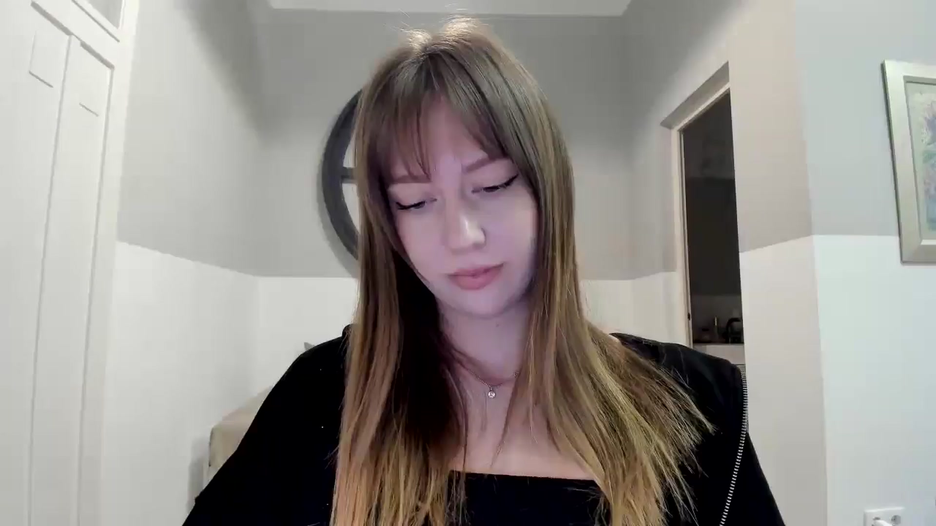 Gallery image thumbnail from RoboSasha's myfreecams stream on, 11/05/2025, 15:42 image 16 of 20