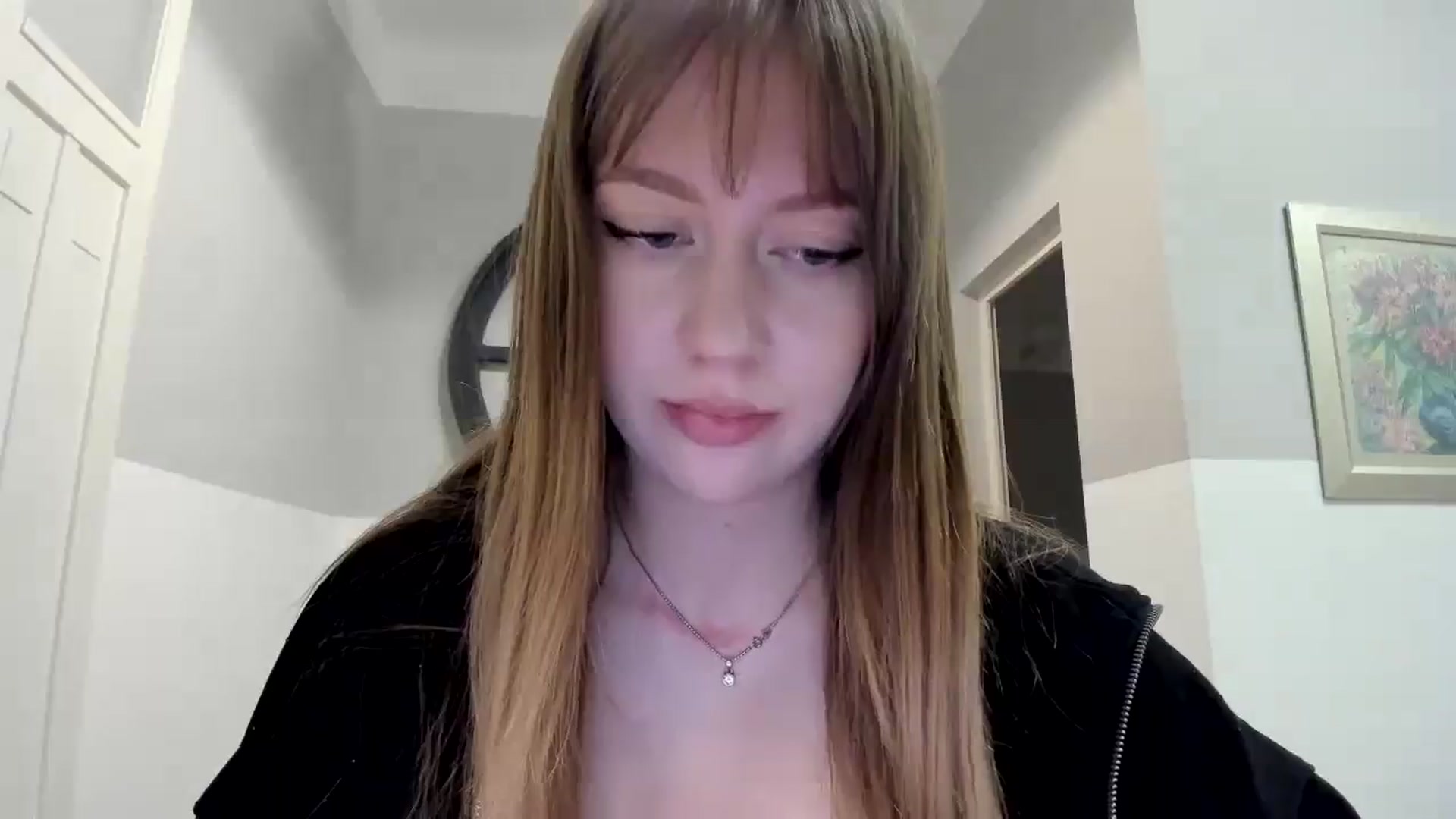 Gallery image thumbnail from RoboSasha's myfreecams stream on, 11/05/2025, 16:50 image 17 of 20