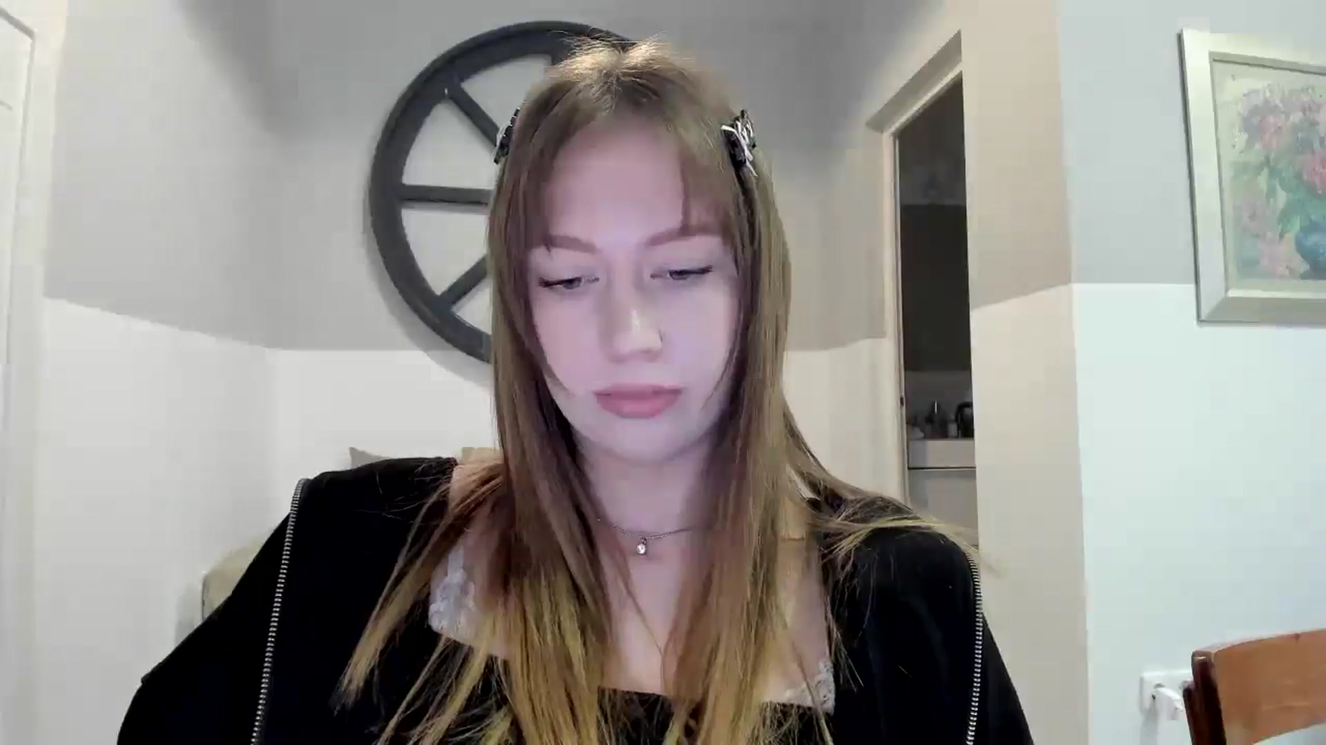 Gallery image thumbnail from RoboSasha's myfreecams stream on, 11/06/2025, 14:13 image 15 of 20