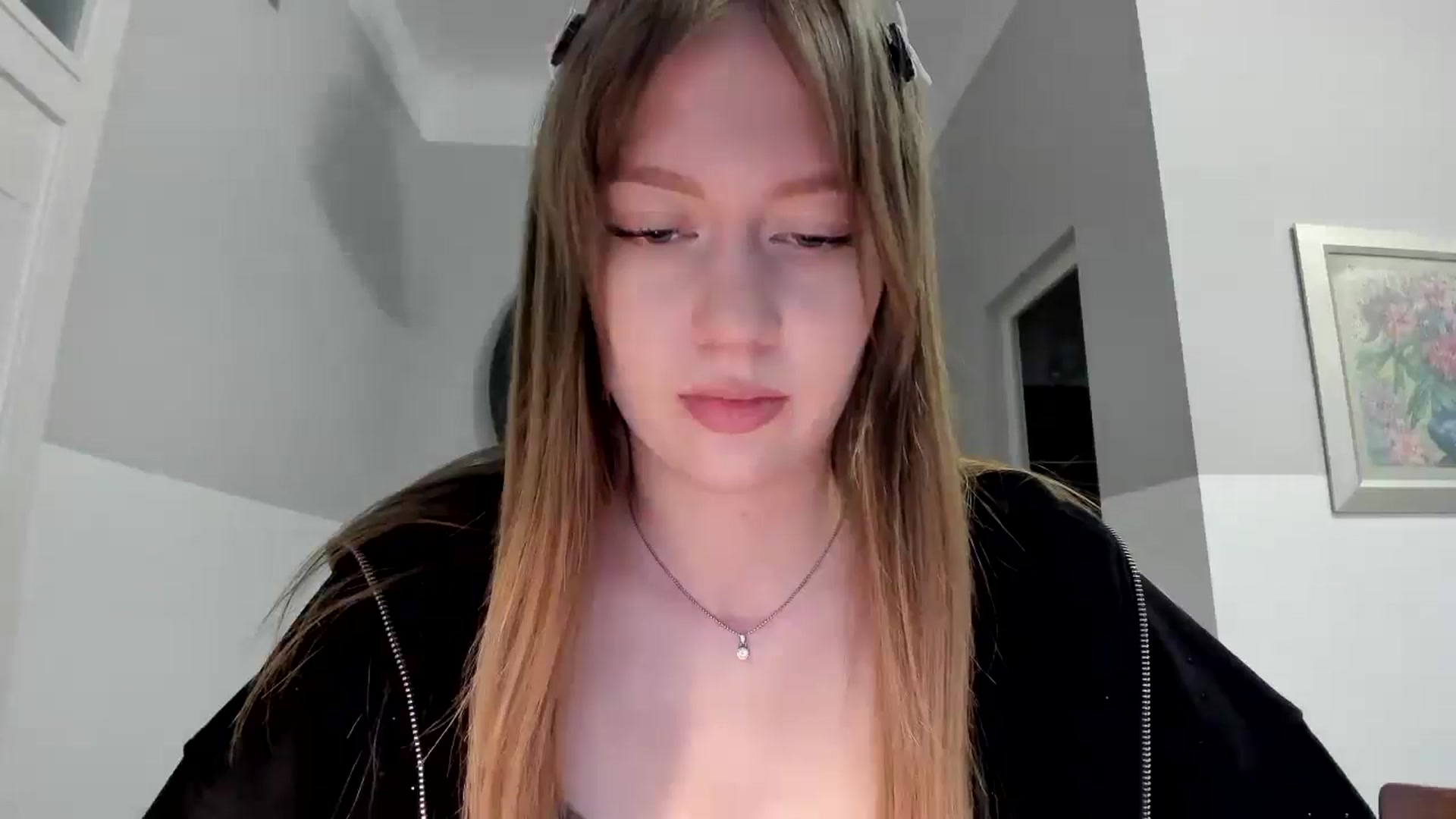 Gallery image thumbnail from RoboSasha's myfreecams stream on, 11/07/2025, 14:30 image 20 of 20
