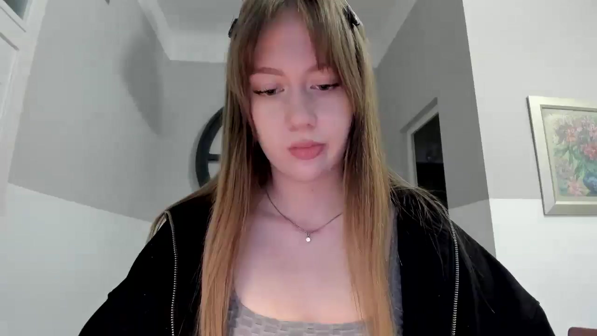 Gallery image thumbnail from RoboSasha's myfreecams stream on, 11/07/2025, 14:30 image 13 of 20