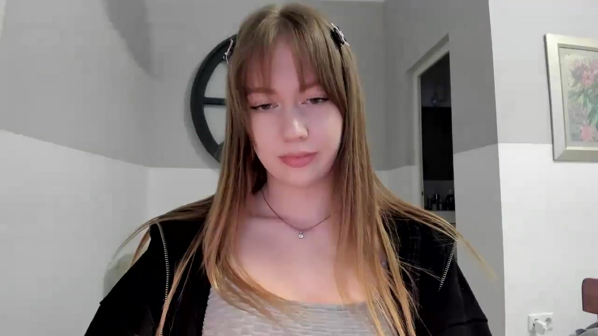 Gallery image thumbnail from RoboSasha's myfreecams stream on, 11/07/2025, 14:30 image 2 of 20