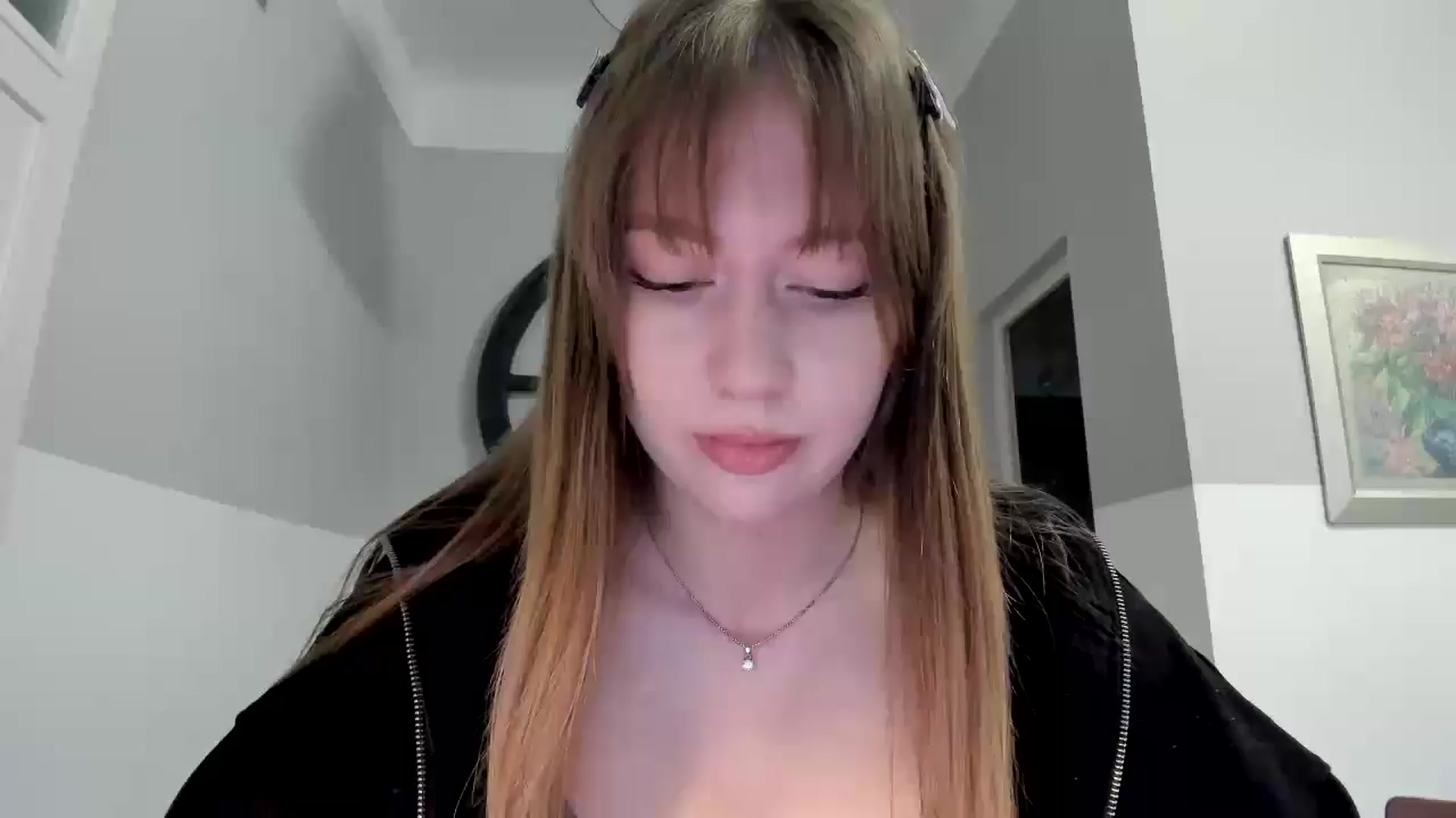Gallery image thumbnail from RoboSasha's myfreecams stream on, 11/07/2025, 14:30 image 14 of 20