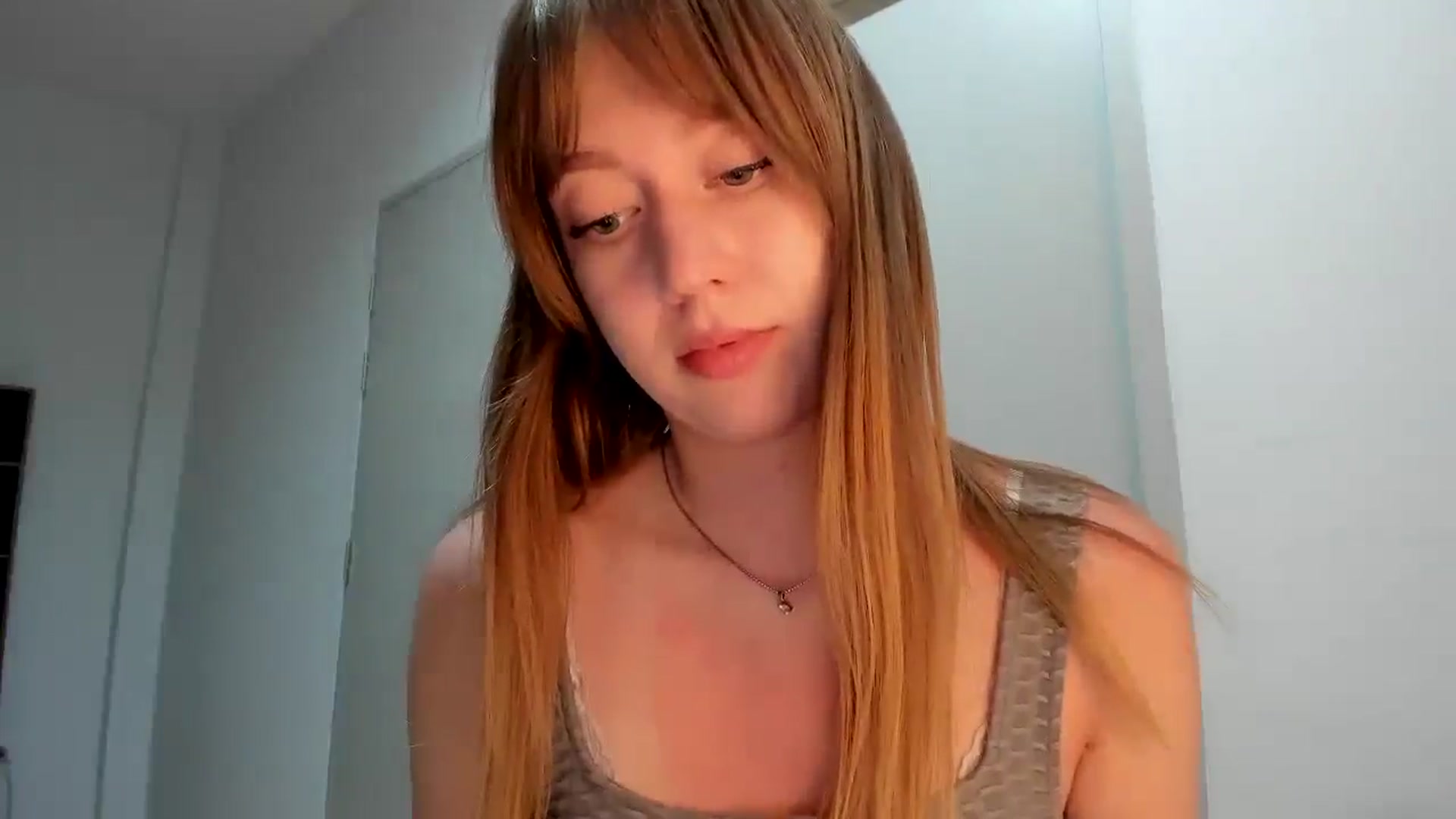 Gallery image thumbnail from RoboSasha's myfreecams stream on, 11/12/2025, 12:50 image 7 of 20
