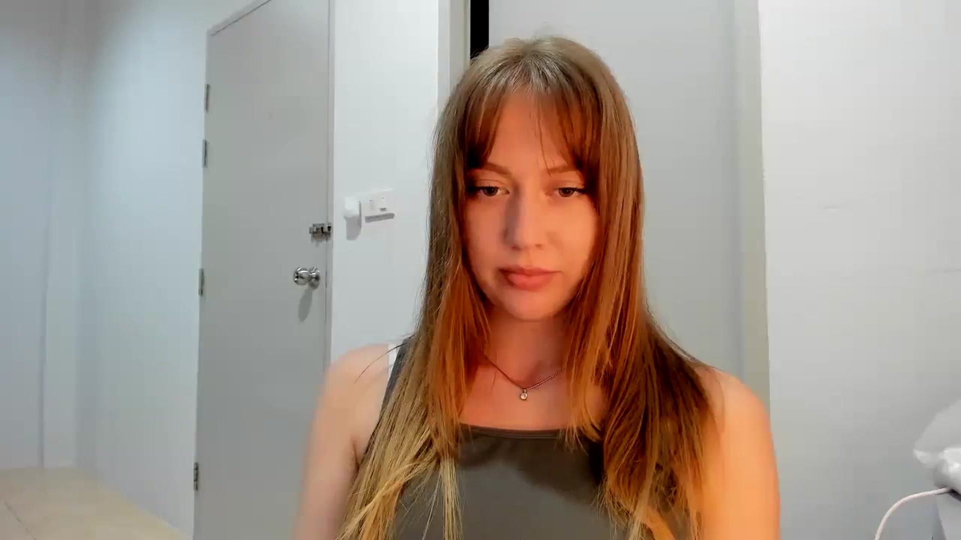 Gallery image thumbnail from RoboSasha's myfreecams stream on, 11/15/2025, 14:08 image 9 of 20